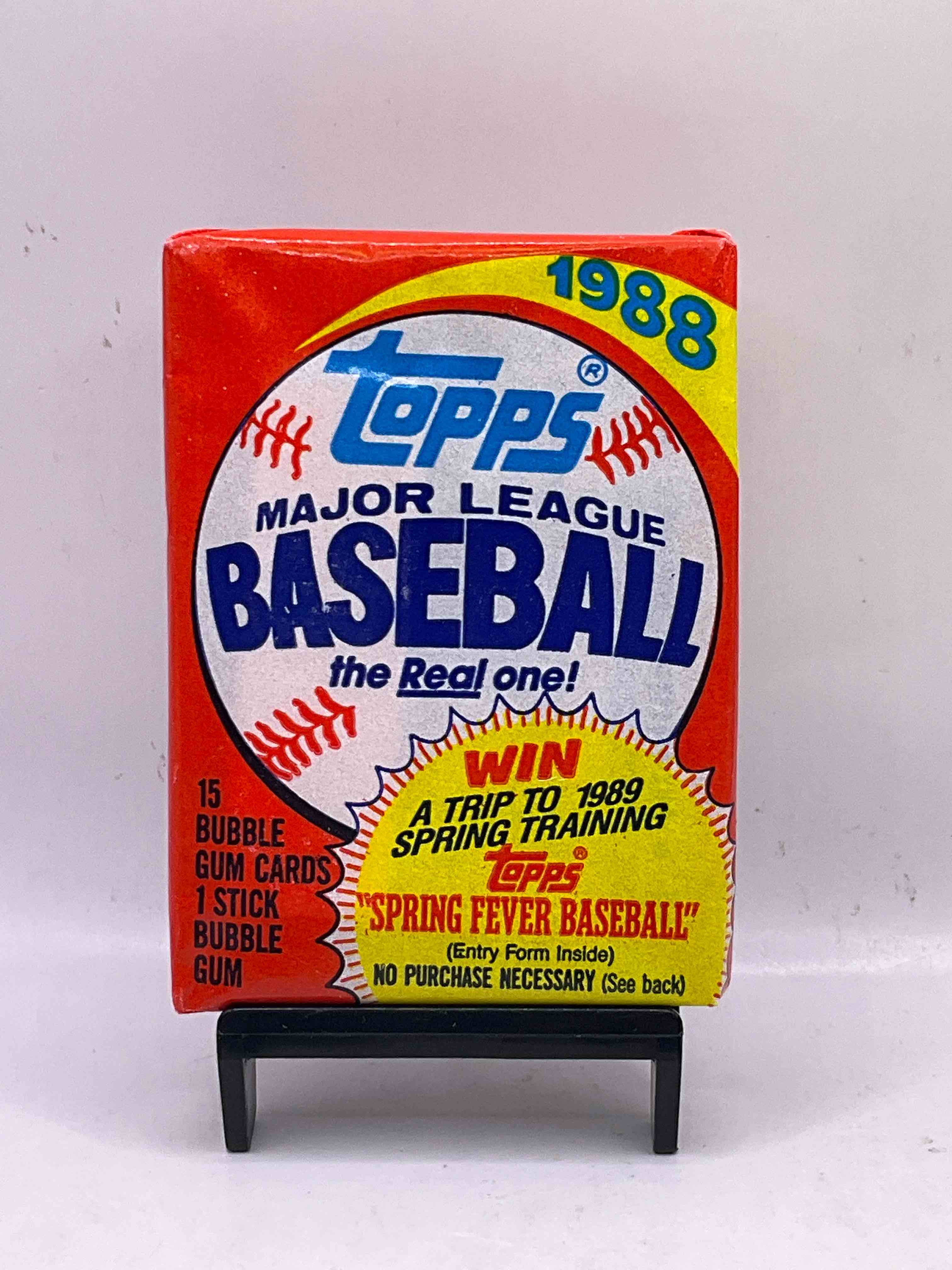 80’s Baseball Fan’s Rejoice! 1988 Topps Baseball Unopened Wax Packs Full Of Collectible Trading Cards! Search For Valuable Don Mattingly “World Of Baseball” & Nolan Ryan Cards Worth Hundreds In Perfect Condition! 