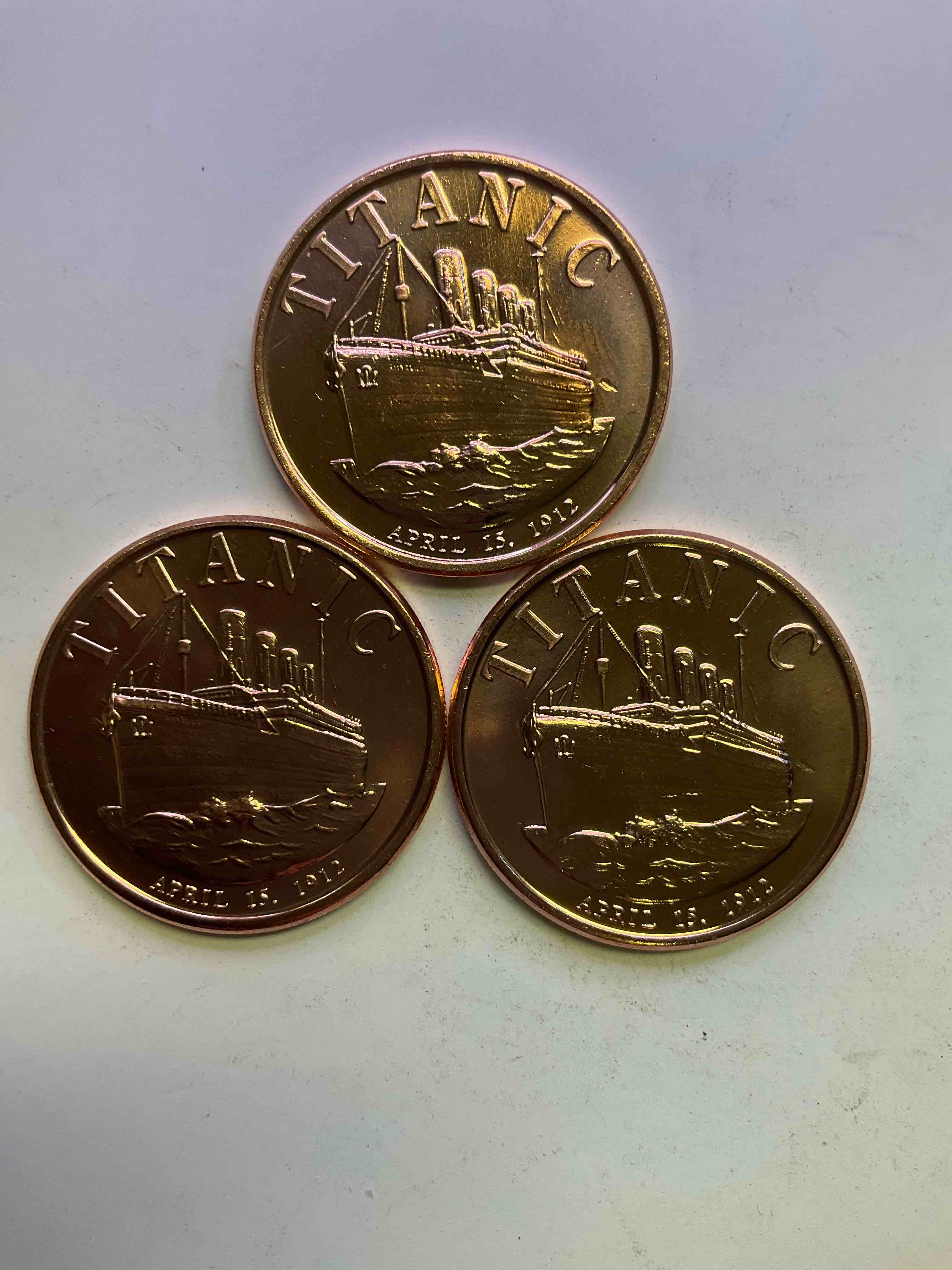 Pure Copper Large Coin! One Ounce Pure Copper Commemorative Coin, Brand New In Excellent Condition. 1.5" Diameter. Pure Copper! TITANIC Edition.