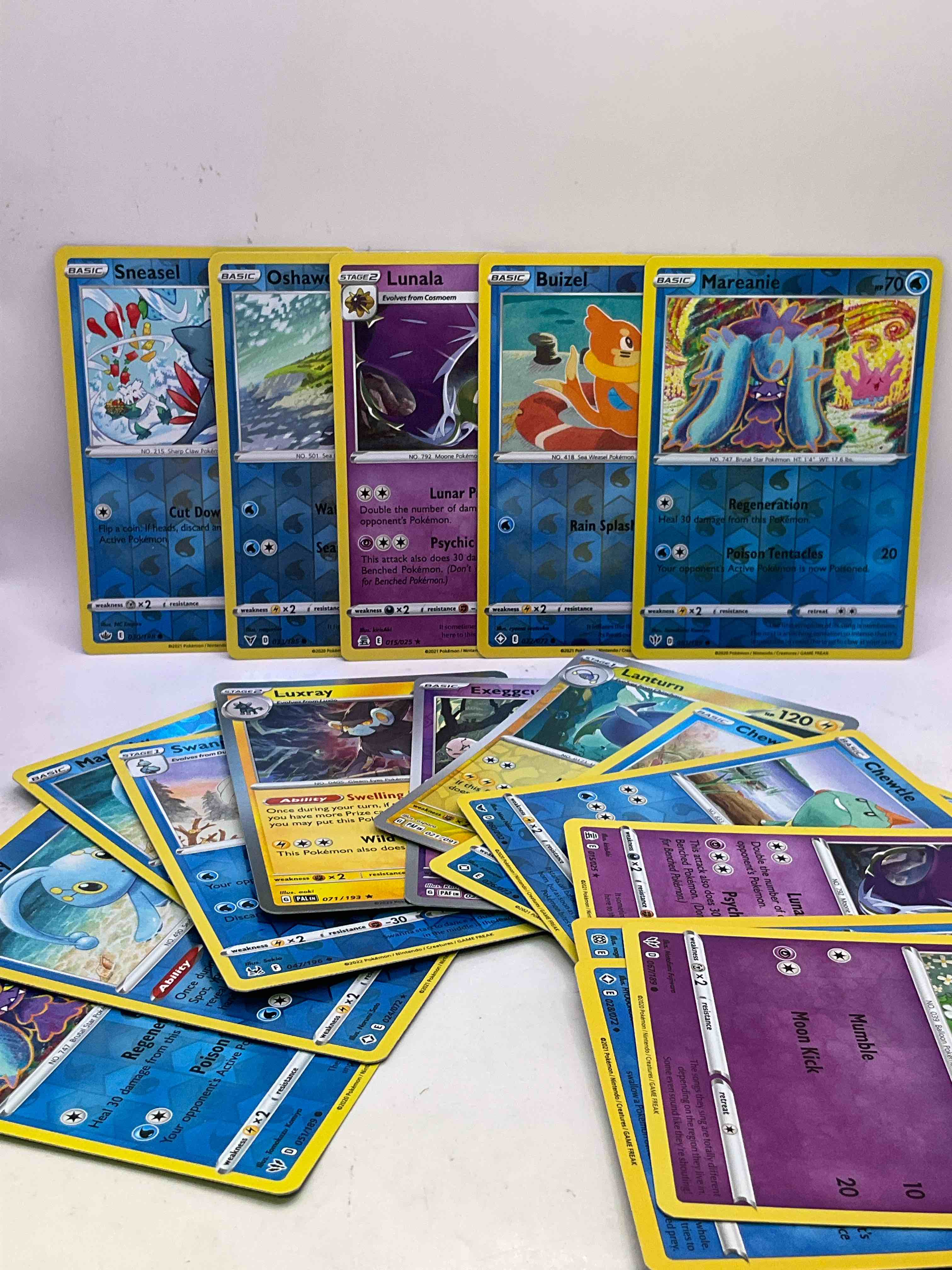 Holo Craziness! 20 Card Random Holo Pokemon Cards With Some Of Your Favorites! Get On The Pokemon Wave With These Rare & Super Cool Pokemon Holo Cards! 