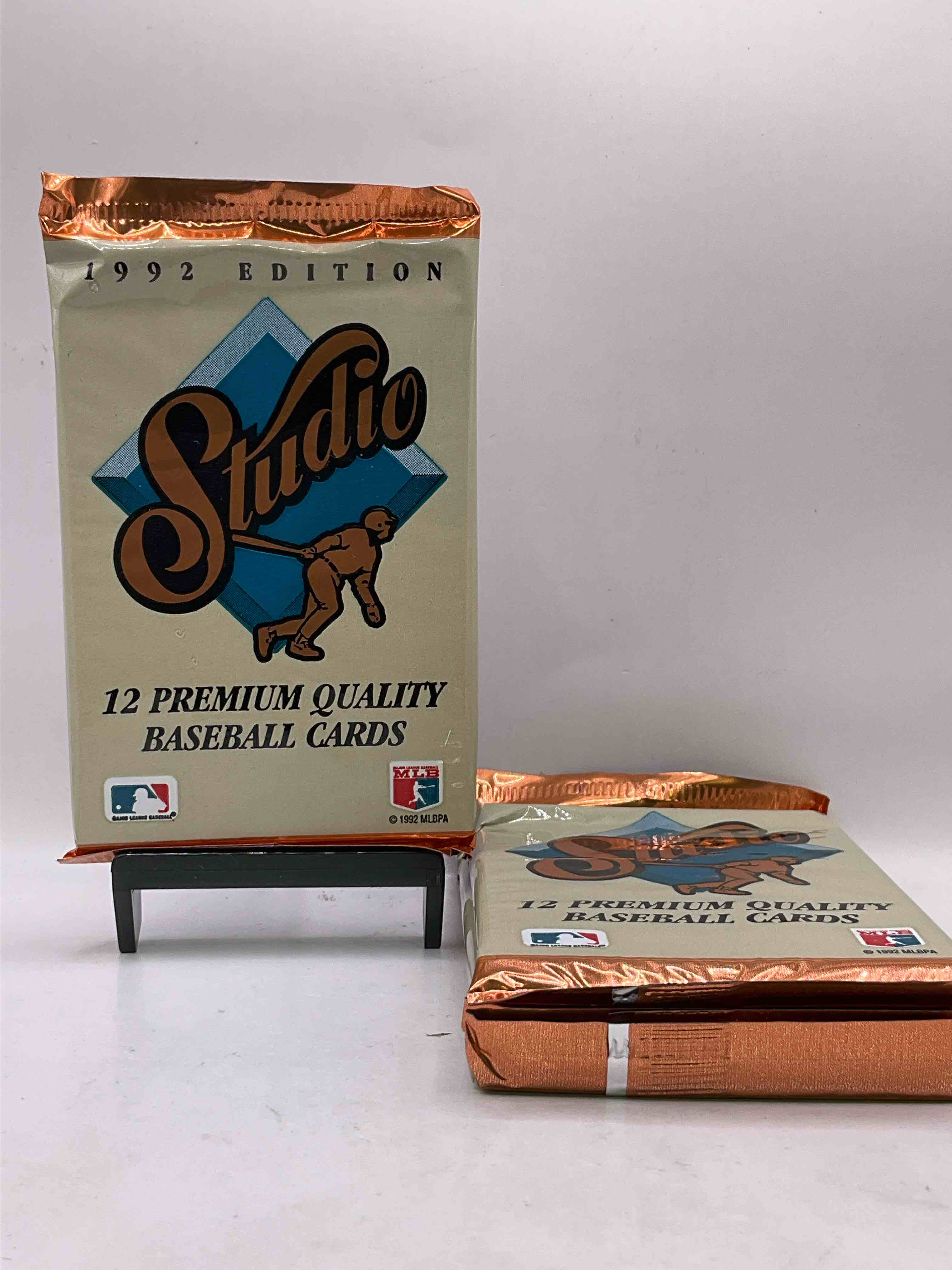 1992 Leaf Studio Packs! No Way! Top Of The Line Leaf Baseball Packs, In Beautiful Box! Possible Jeff Kent Rookie, Ken Griffey Jr, Kirby Puckett & More Inside! Crazy!