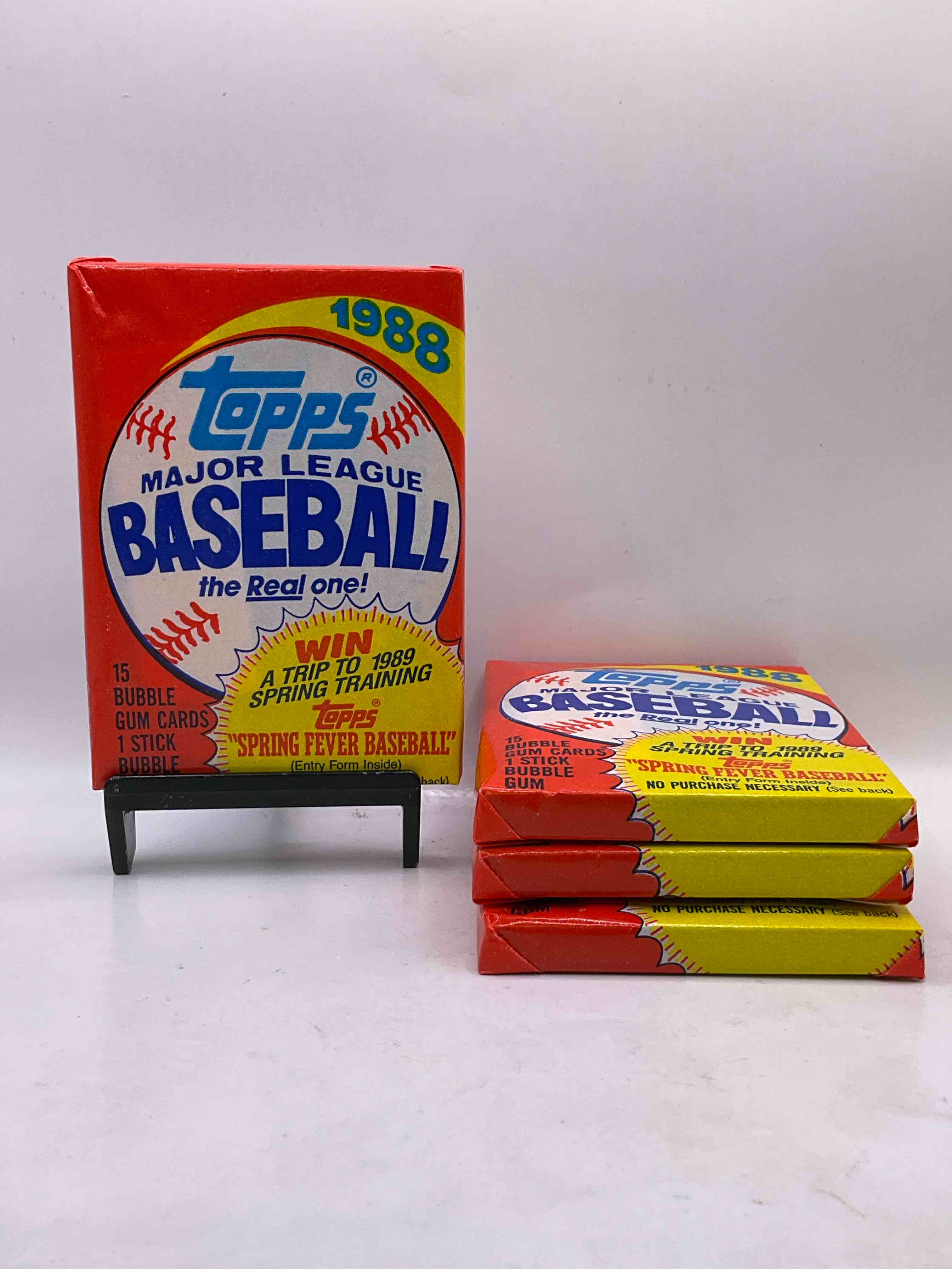 80’s Baseball Fan’s Rejoice! 1988 Topps Baseball Unopened Wax Packs Full Of Collectible Trading Cards! Search For Valuable Don Mattingly “World Of Baseball” & Nolan Ryan Cards Worth Hundreds In Perfect Condition! 
