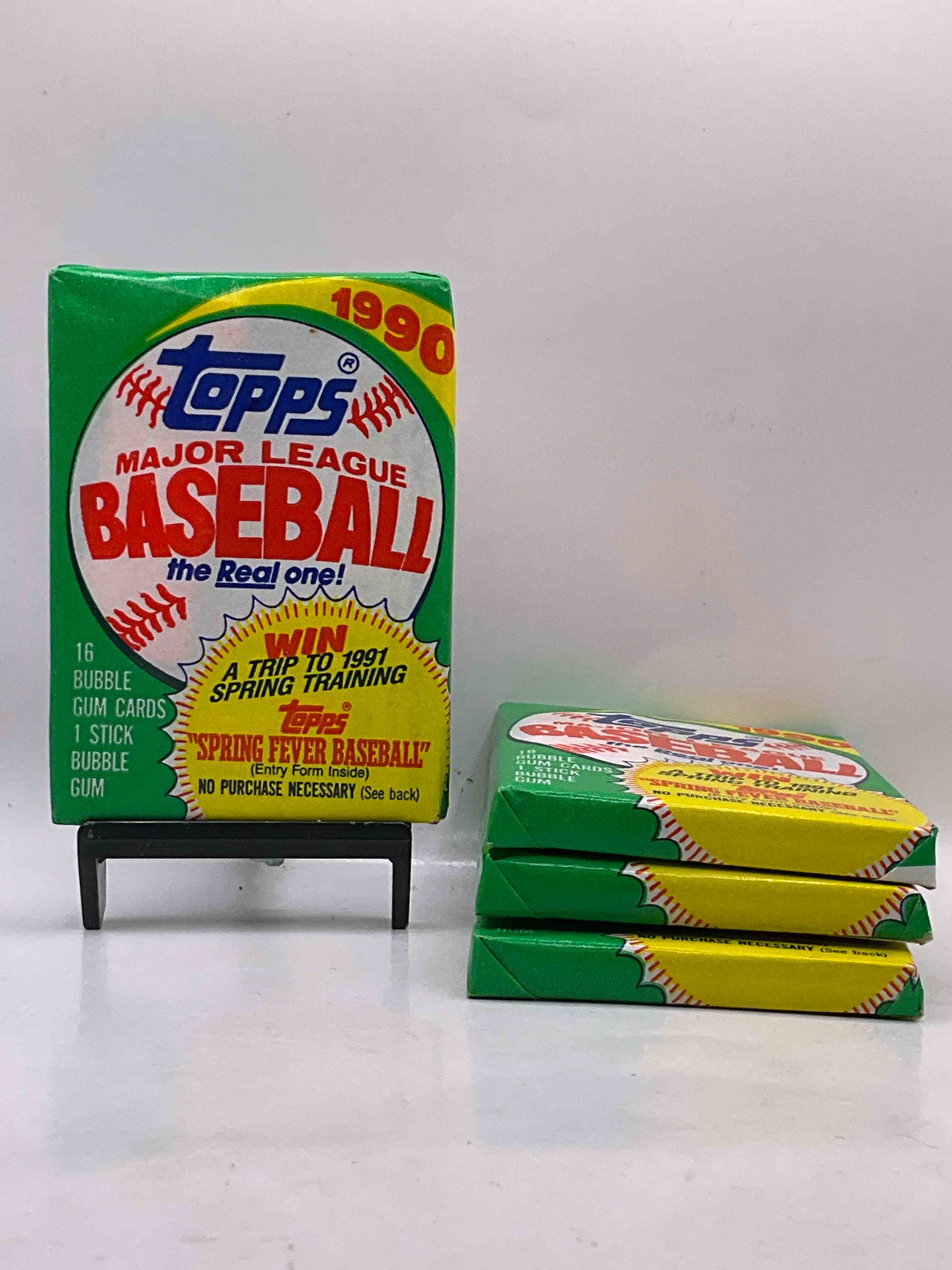 Possible Ken Griffey Jr Rookie Card! 1990 Topps Baseball Unopened Sports Card Wax Pack, Direct From Original Retail Case! Search For Card Collectibles Like “The Big Hurt" Frank Thomas Valuable Rookie & Error Cards (Error Cards Valued At $1,000 And Up!), & Early Ken Griffey Jr. All Star Rookie Card #336 (PSA 10 Value $350+) & So Much More!