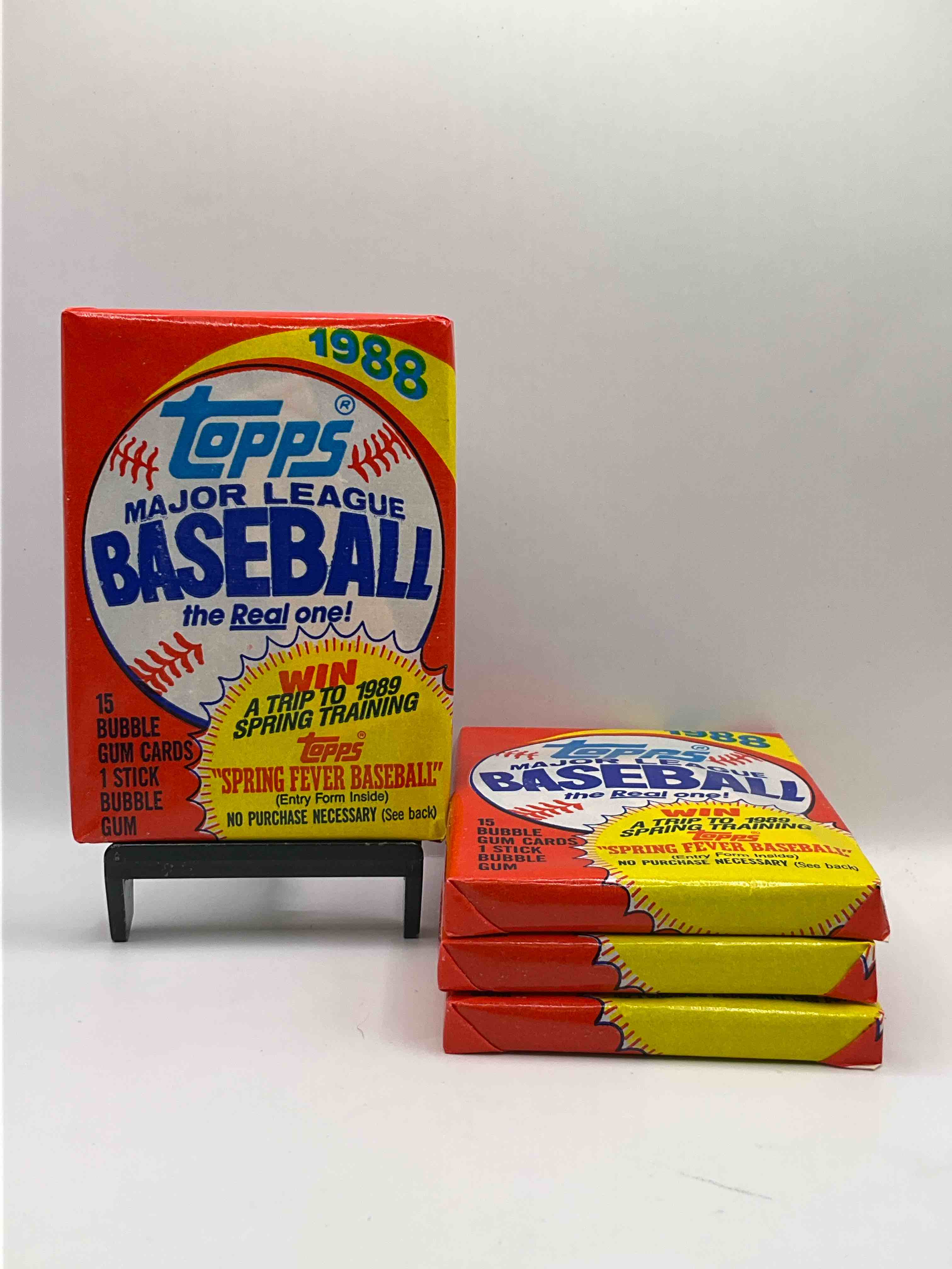80’s Baseball Fan’s Rejoice! 1988 Topps Baseball Unopened Wax Packs Full Of Collectible Trading Cards! Search For Valuable Don Mattingly “World Of Baseball” & Nolan Ryan Cards Worth Hundreds In Perfect Condition! 
