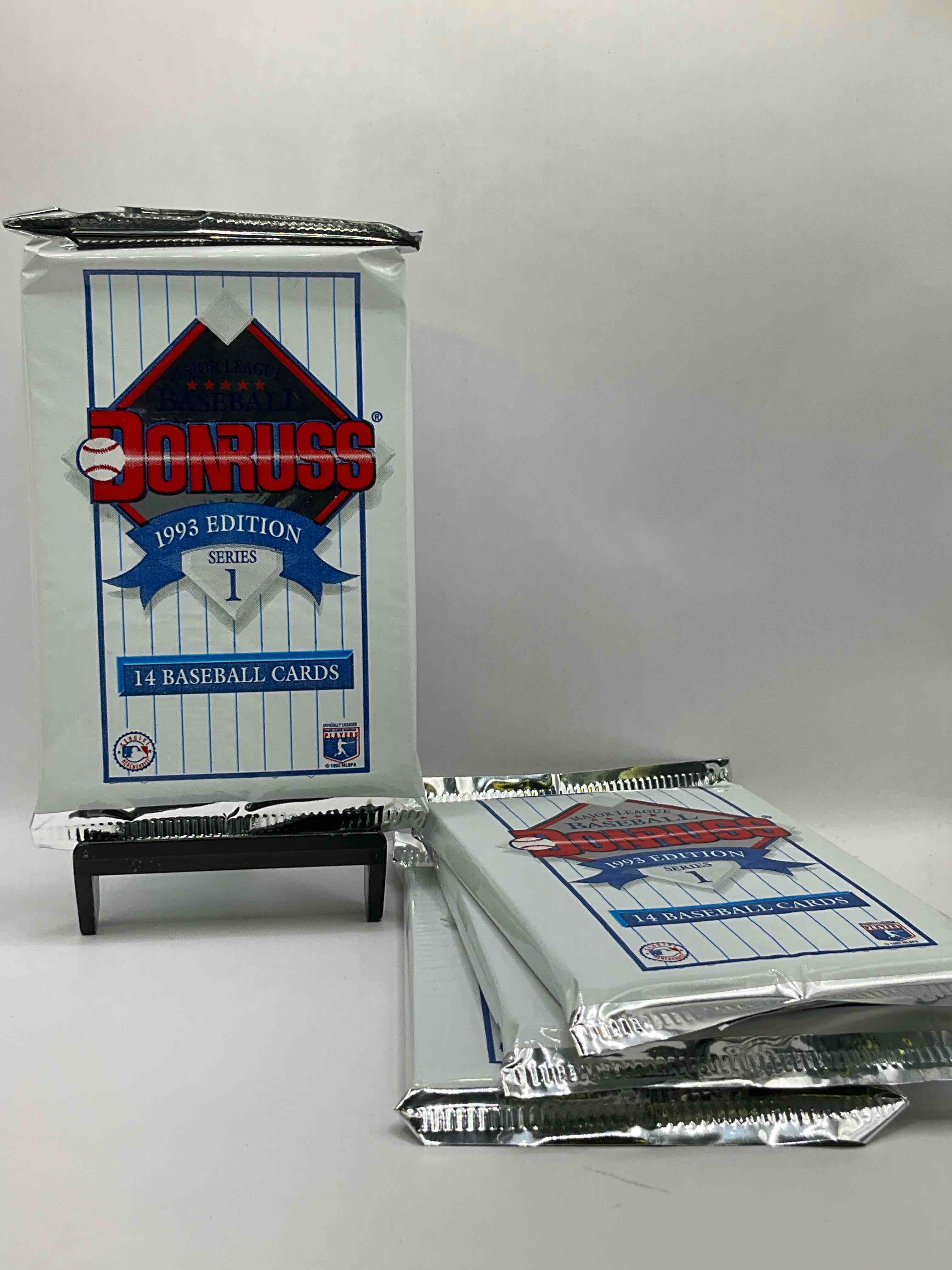 Great Year! 1993 Donruss Baseball Unopened Baseball Card Packs, Direct From Original Sealed Retail Case! Search For Valuable Rated Rookie Cards From Chipper Jones (PSA 10 $150+) & Mike Piazza, Early Ken Griffey Jr. & So Much More!