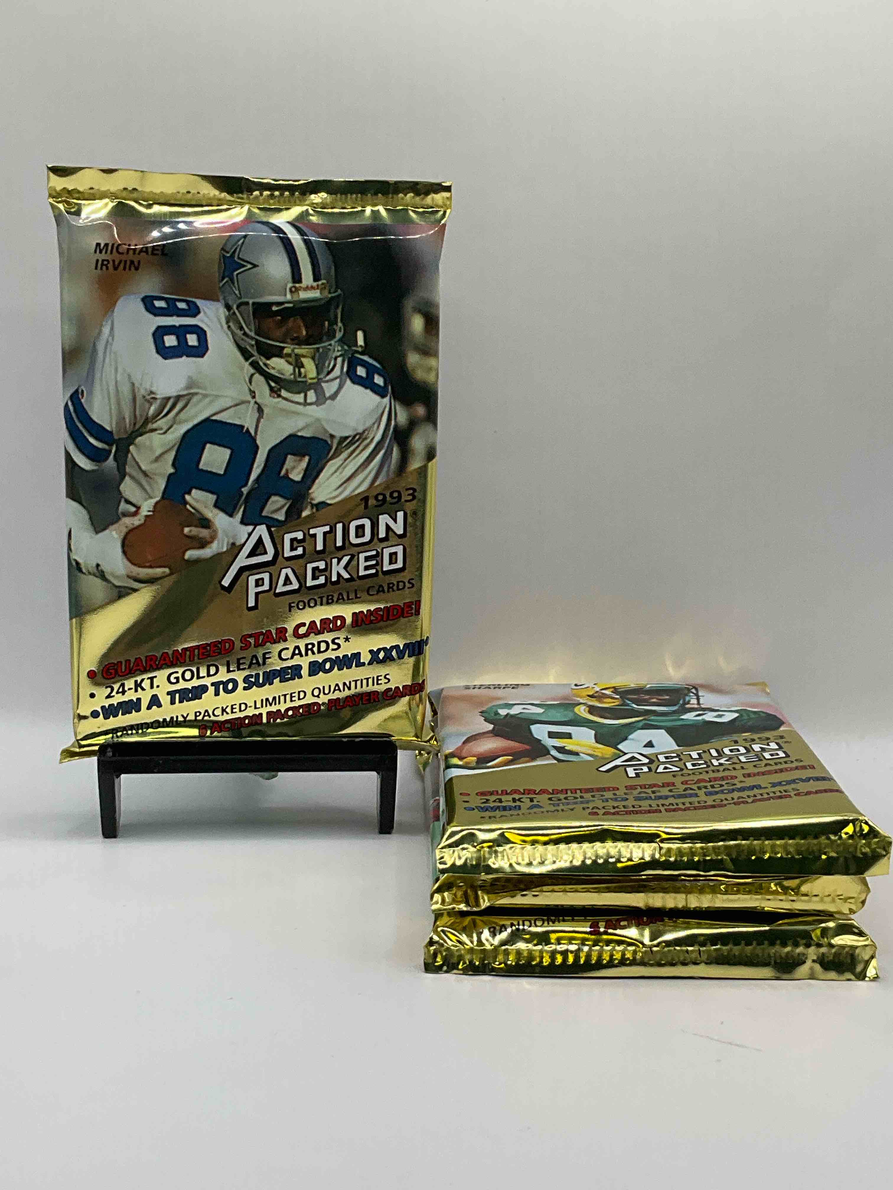 1993 NFL Action Packed! Guaranteed Star Card Inside! Possible 24k Gold Leaf Cards! Awesome NFL Packs! Search For Stars, Michael Irvin, Jerry Rice, Joe Montana, Bo Jackson, Barry Sanders & More!