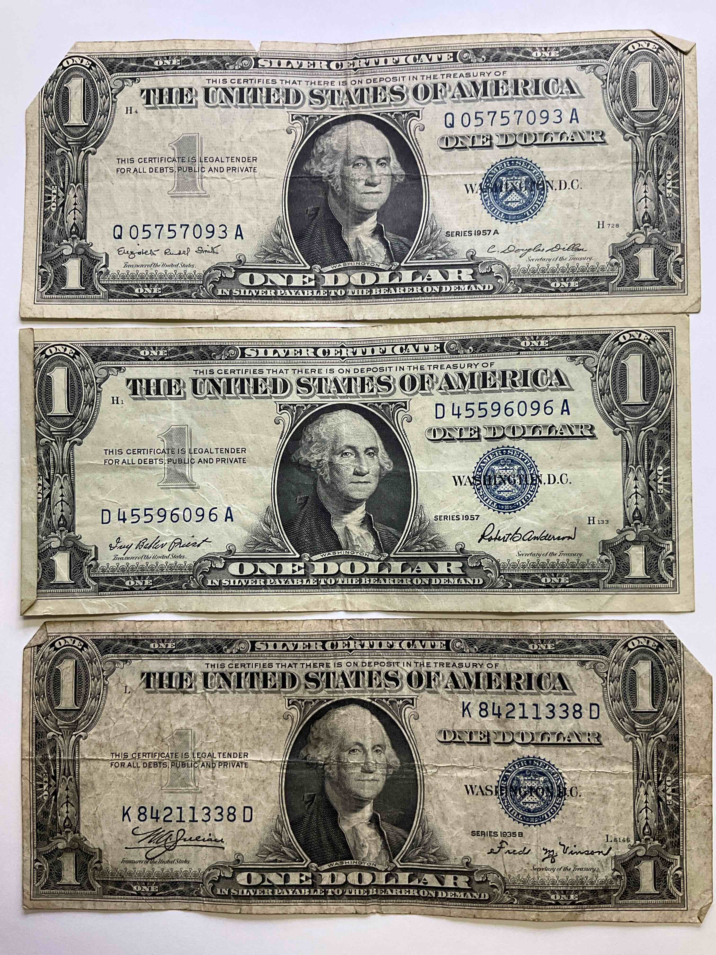 1957 & 1935 Silver Certificates! Did You Know That Prior To 1964 One Dollar U.S. Paper Money Was Actually Redeemable For Silver Dollars?! Wow How Times Have Changed! Silver Certificates Were Produced From 1878 To 1964 & Are Still Considered Legal Tender At Face Value. Here Are Gorgeous, Circulated 1935 & 1957 U.S. One Dollar Silver Certificate, With Highly Collectible "Blue Seal!* Own An Awesome Piece Of History!