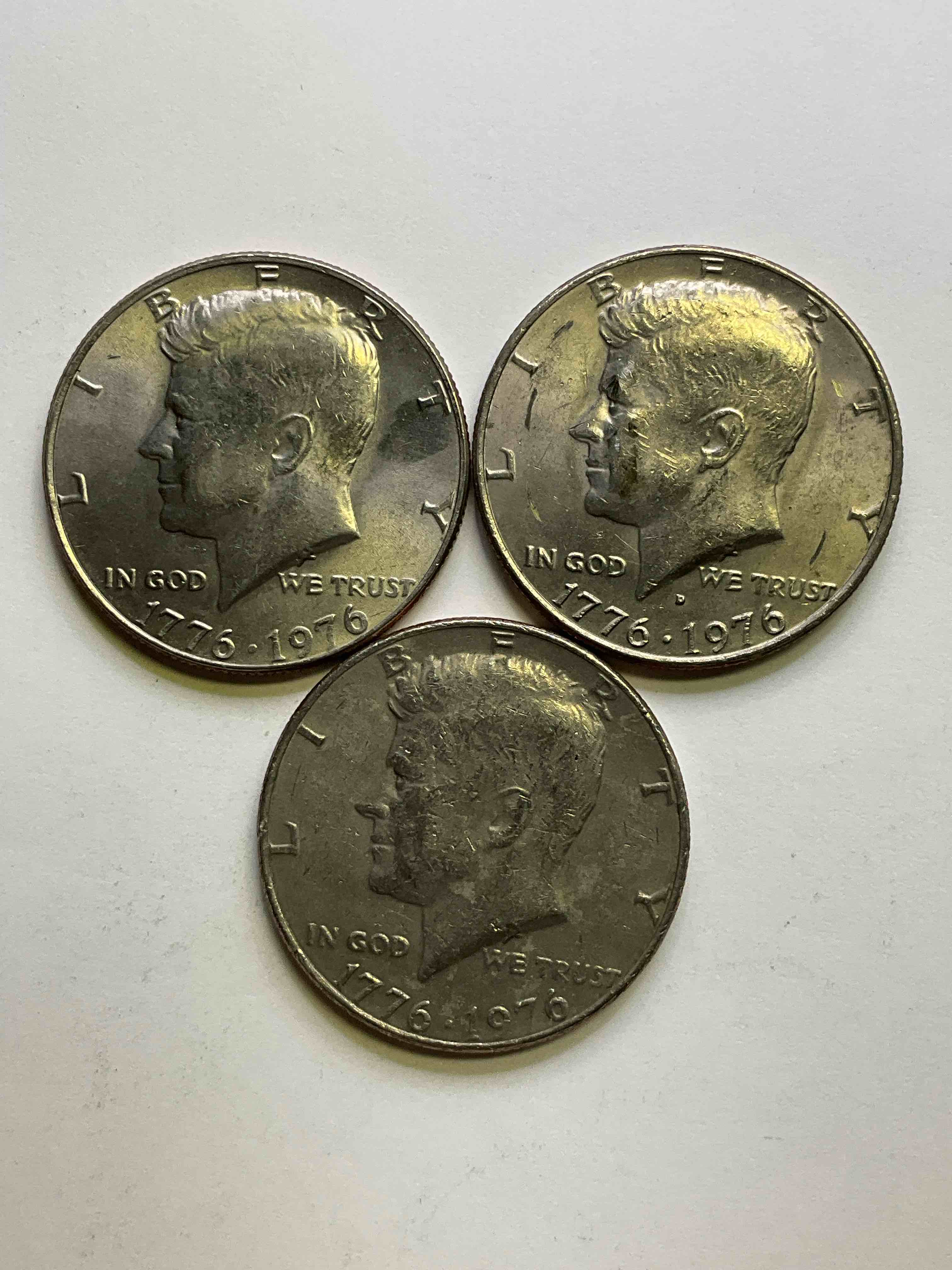 1976 Bicentennial Bliss! In 1976 The U.S. Mint Produced Coins Celebrating The 200 Year Anniversary Of America. Up For Auction Are Awesome Examples Of Kennedy Half Dollar Coins Produced For This... The Infamous Half Dollar & 200 Year Anniversary Edition! Highly Desirable For Collectors! Own Pieces Of History & Get Ready For America's 250 Year Anniversary Coming Soon!
