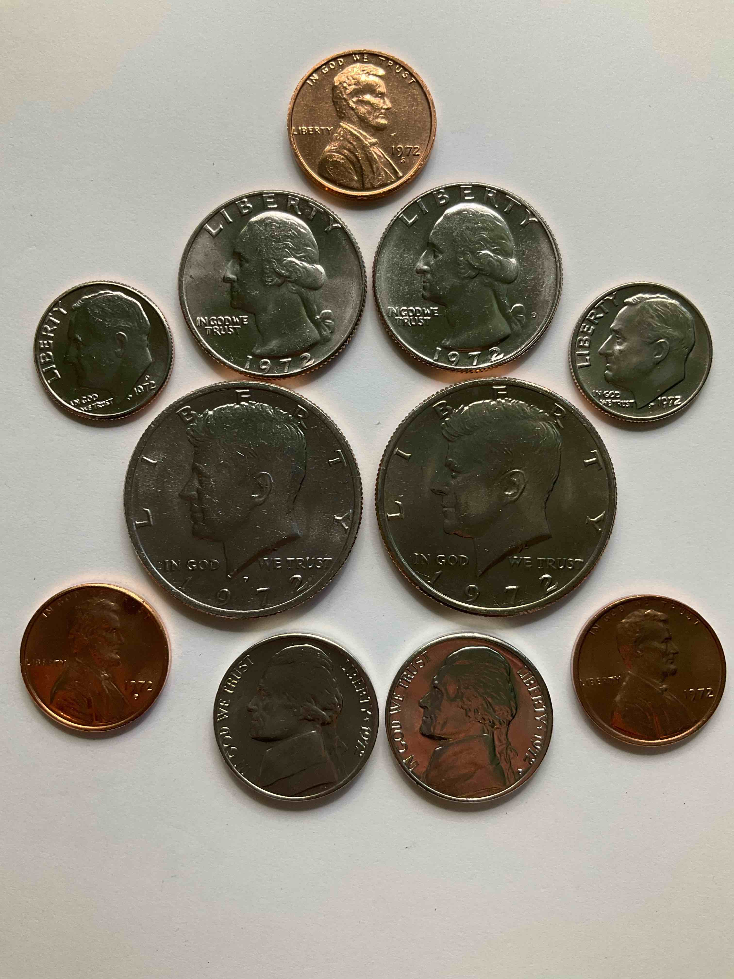 Uncirculated 1972 Mint Set! 10 Coin Set, Including Half Dollars, Quarters, Dimes, Nickels & Pennies! Insane Mint Set From The Early 70’s! 