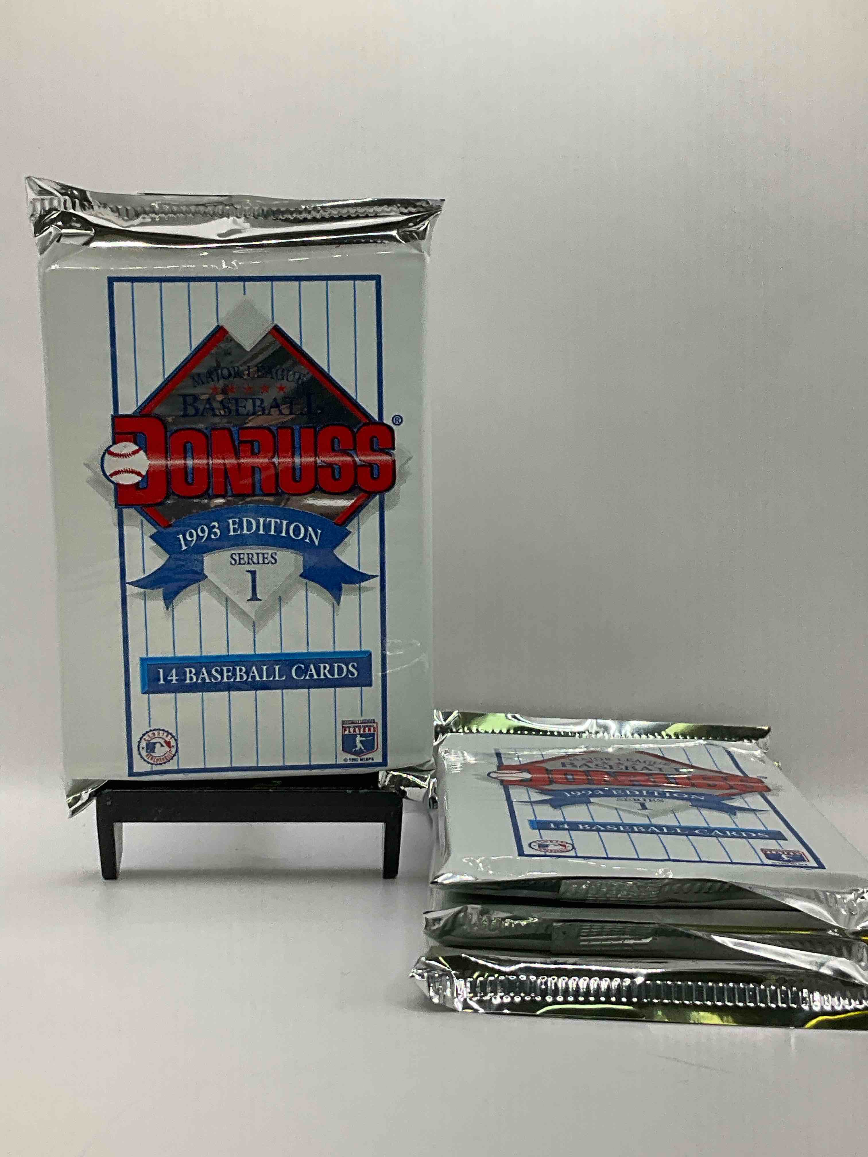 Great Year! 1993 Donruss Baseball Unopened Baseball Card Packs, Direct From Original Sealed Retail Case! Search For Valuable Rated Rookie Cards From Chipper Jones (PSA 10 $150+) & Mike Piazza, Early Ken Griffey Jr. & So Much More!