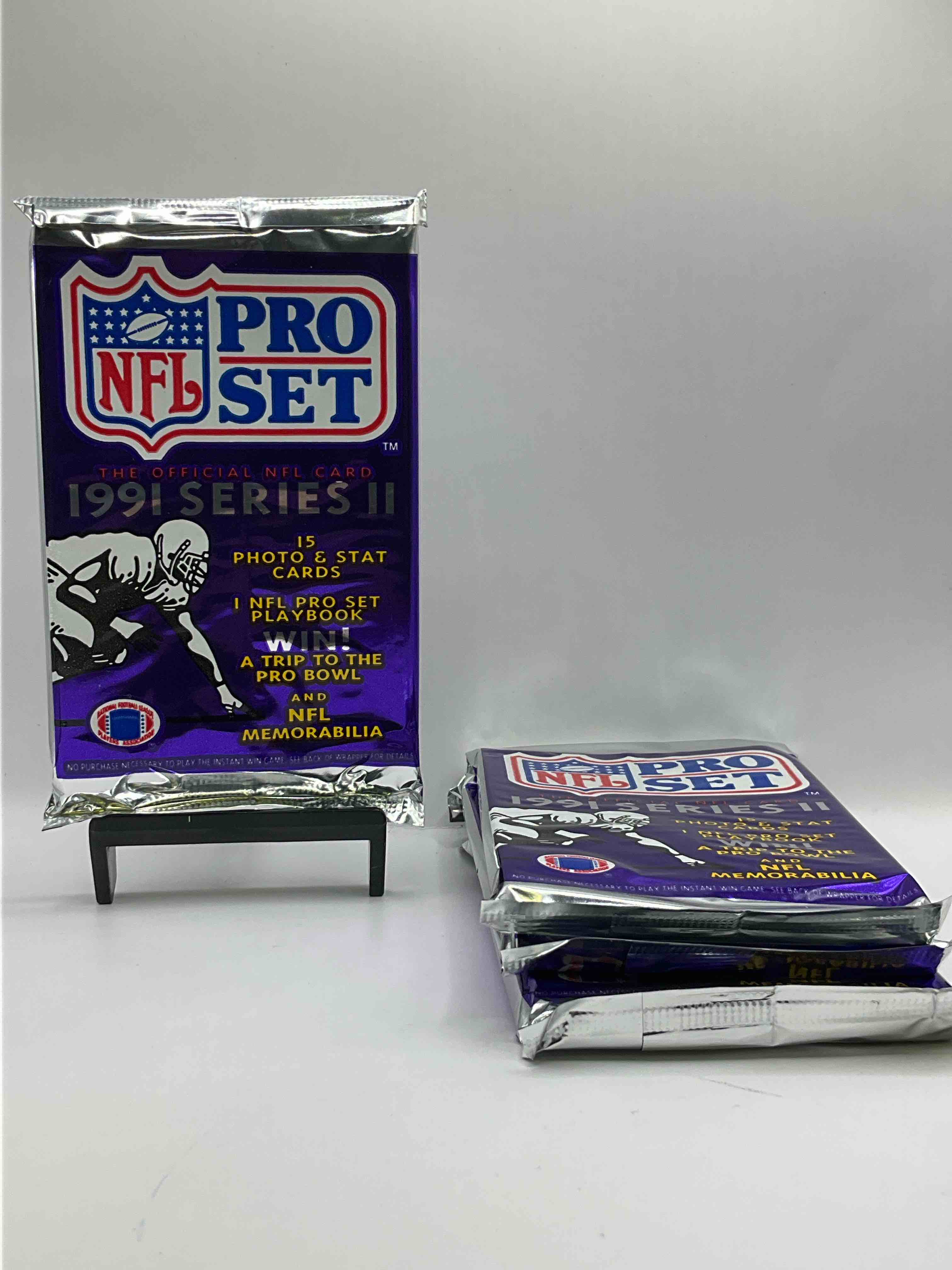 1991 Pro Set Platinum Edition Series II Unopened Packs! Search For Brett Favre Rookie & Bill Belichick Coach Rookie Card As Well As Santa Claus Card! 