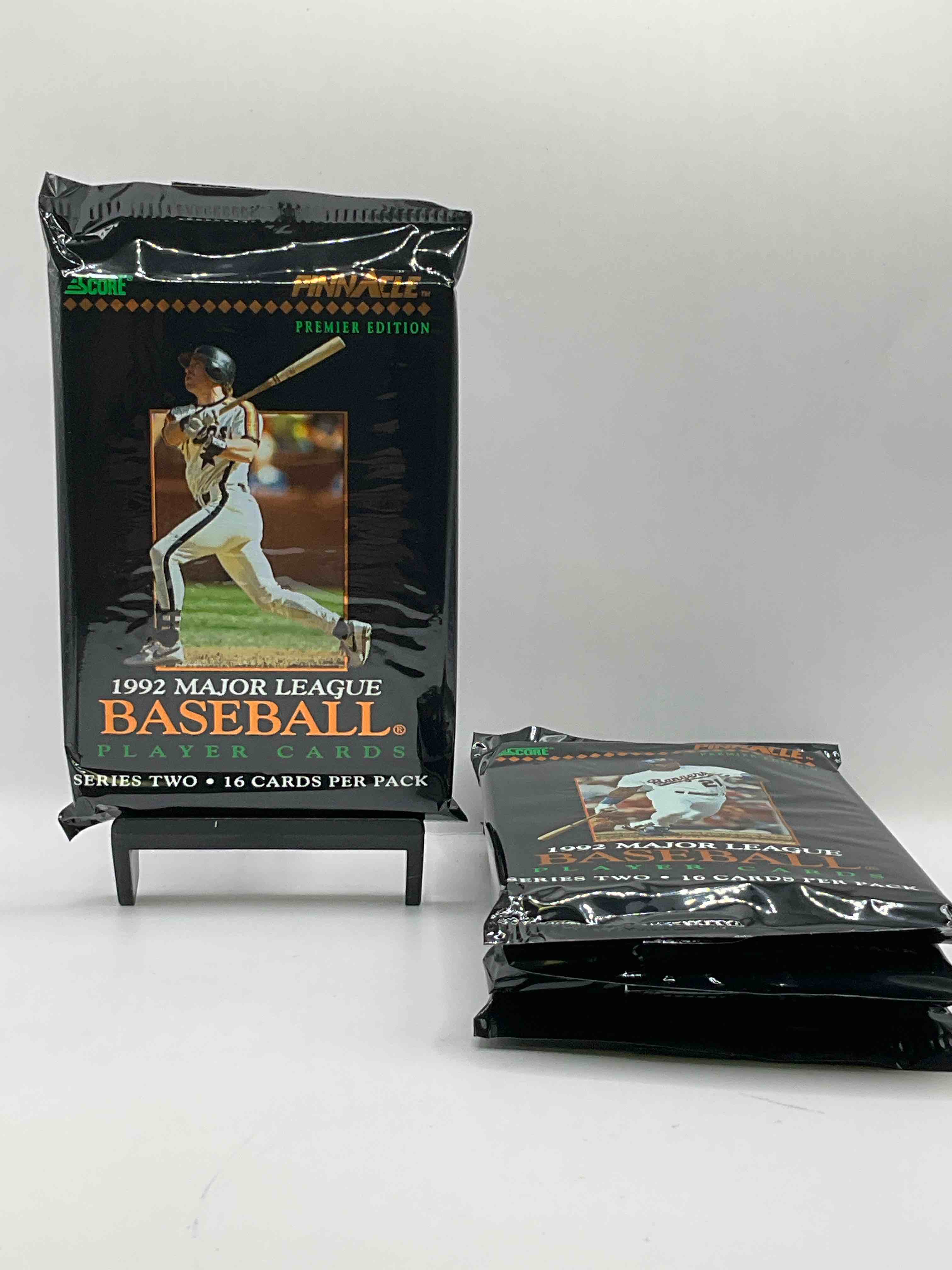 1992 Score Pinncale Packs! Score Baseball Unopened Packs Direct From Original Retail Case! These Packs Could Have Early Griffey Jr ,Cards & More!