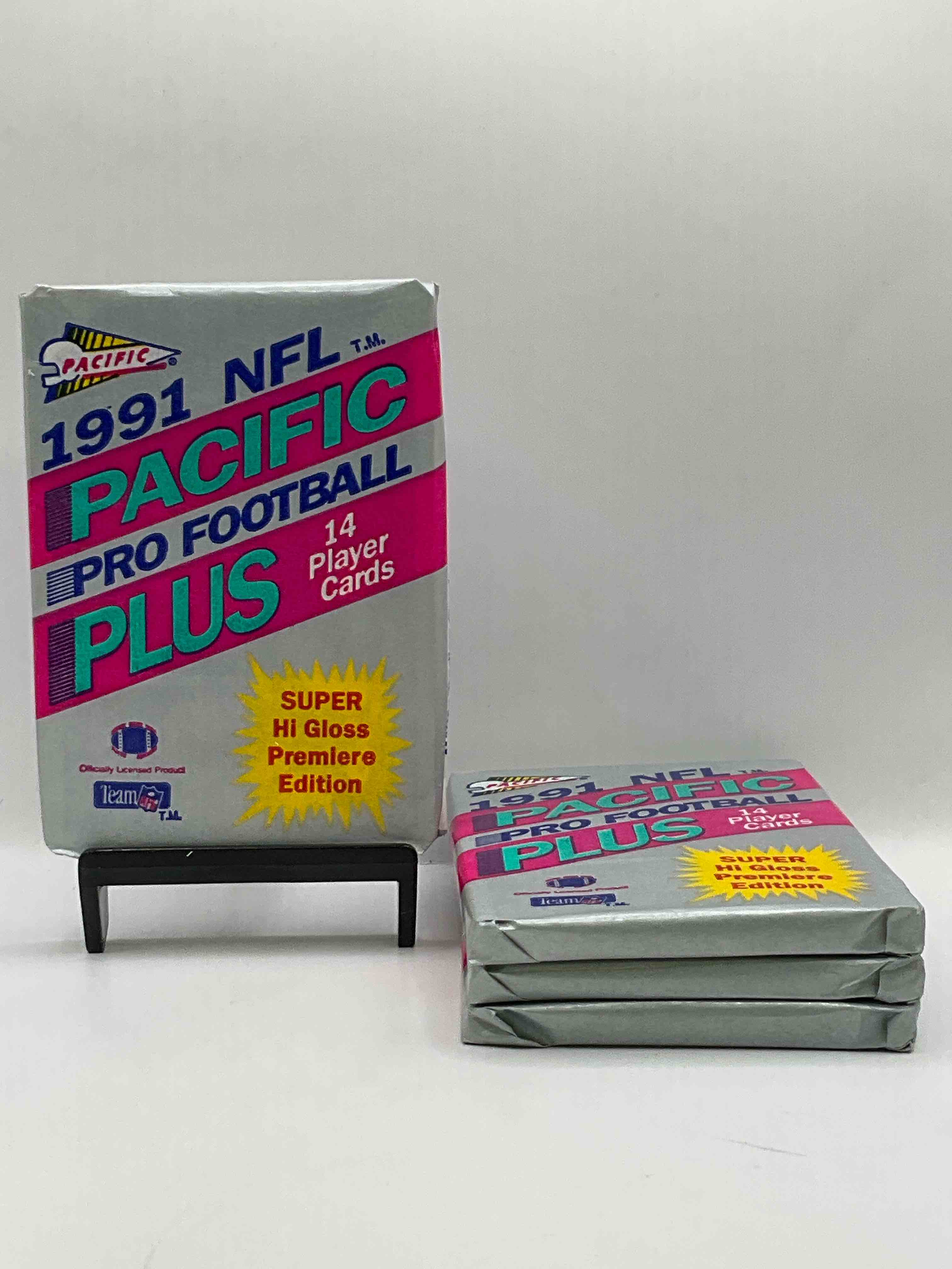 1991 Pacific Football, Something You Hardly Ever See! 1991 Pacific Football Sealed Card Pack, Direct From Original Retail Case. Search For Brett Favre Rookie, Early Barry Sanders, Jerry Rice & So Much More! Hard To Find!