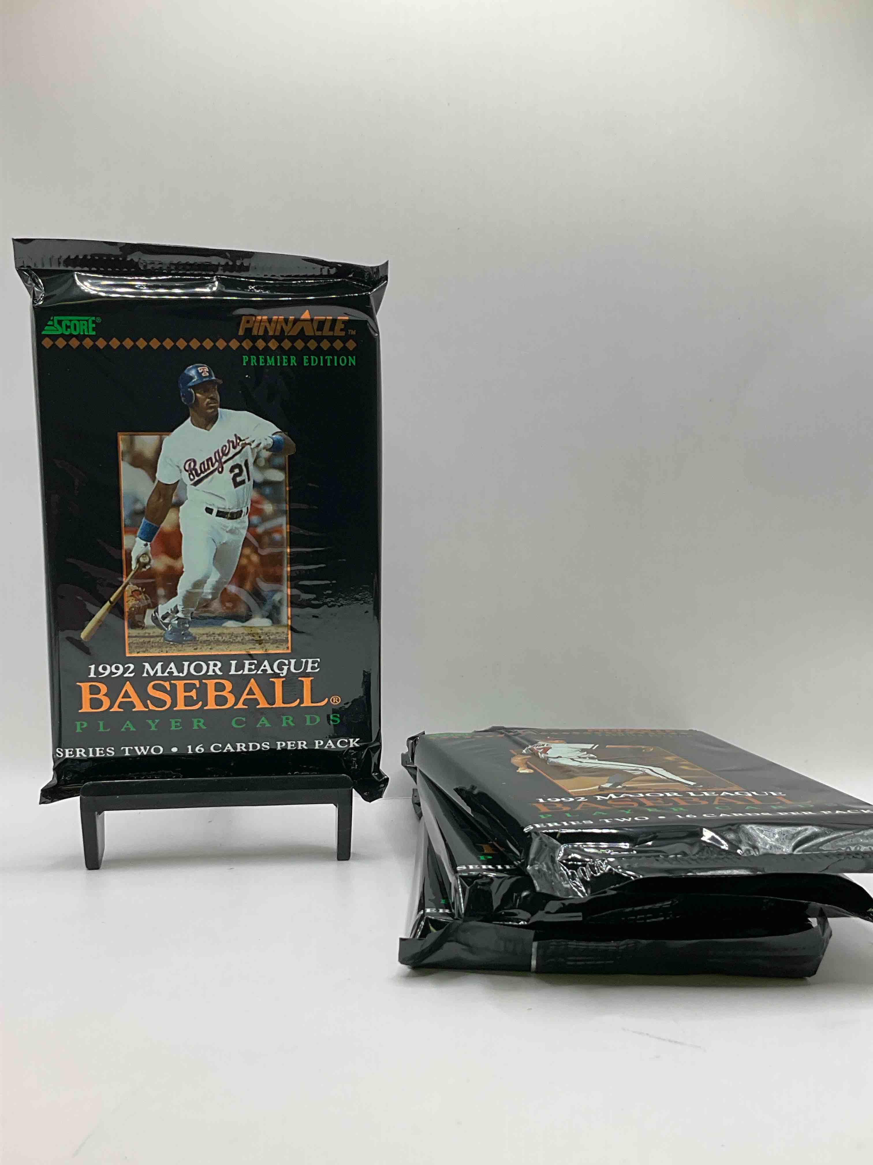 1992 Score Pinncale Packs! Score Baseball Unopened Packs Direct From Original Retail Case! These Packs Could Have Early Griffey Jr ,Cards & More!