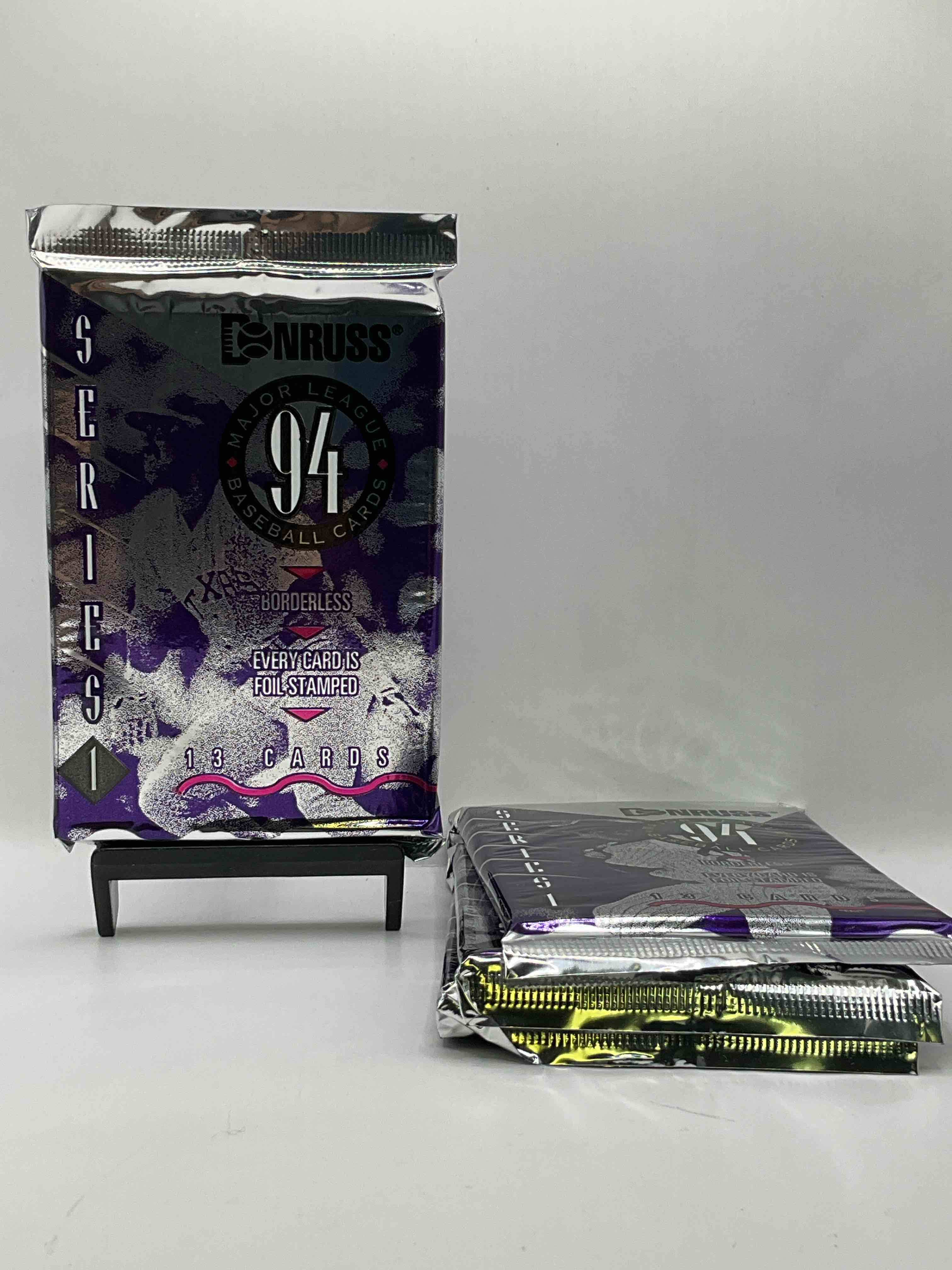 All New! 1994 Donruss Baseball Series 1 Packs! These Rare Packs Have The Possibility For Some Insane Cards! Search For Ken Griffey Jr, Nolan Ryan, Bo Jackson, Don Mattingly & MORE! Crazy Packs! 