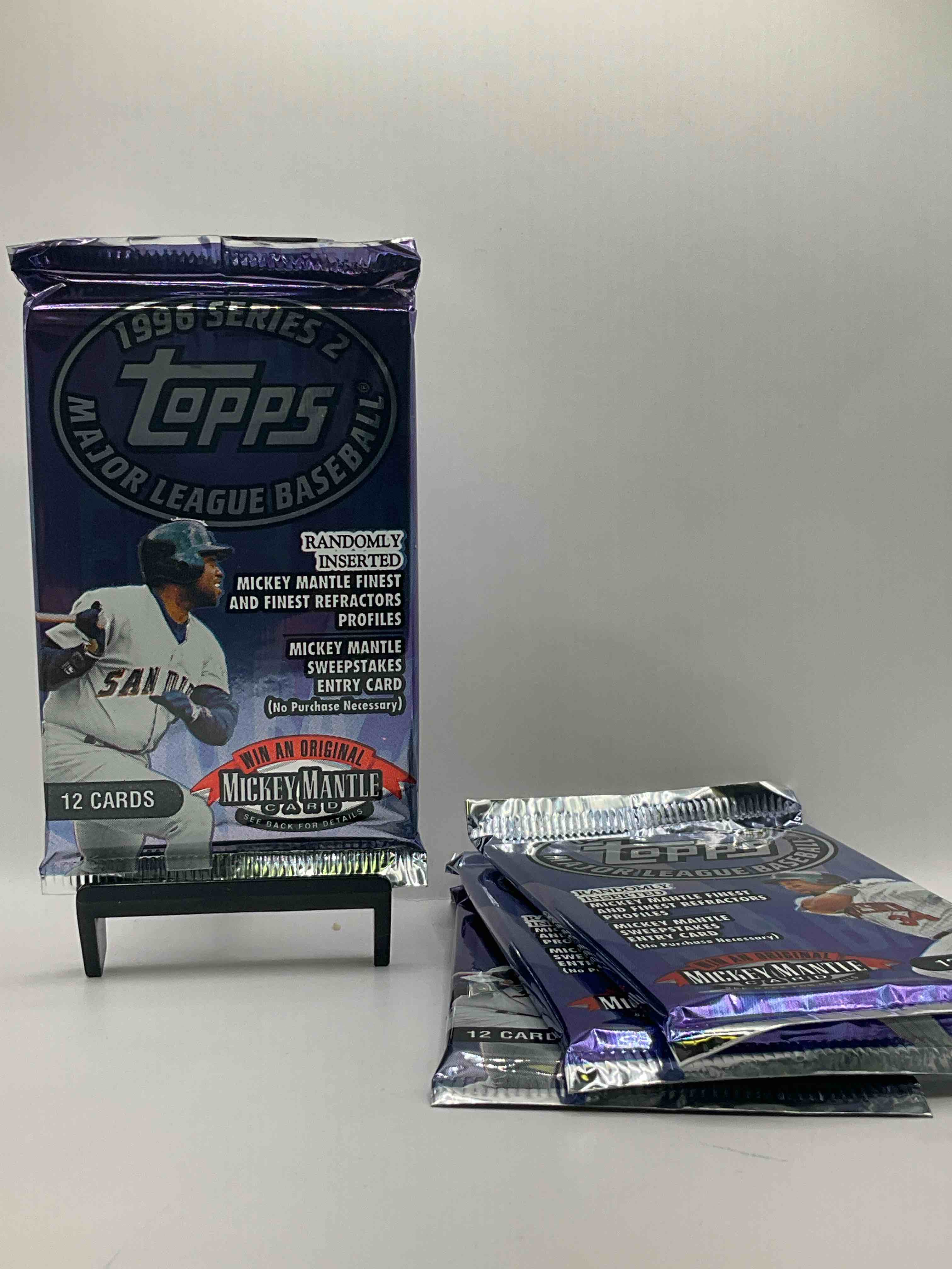 Randomly Inserted INSANE Mickey Mantle Finest Refractor Cards! No Way! 1996 Topps Series II Baseball Unopened Packs, Straight From Box! Search For Some Crazy Cards Like Chipper Jones MLB Second Year Card, Derek Jeter, Ken Griffey Jr & So Much More! 90’s Baseball Fans Rejoice! 