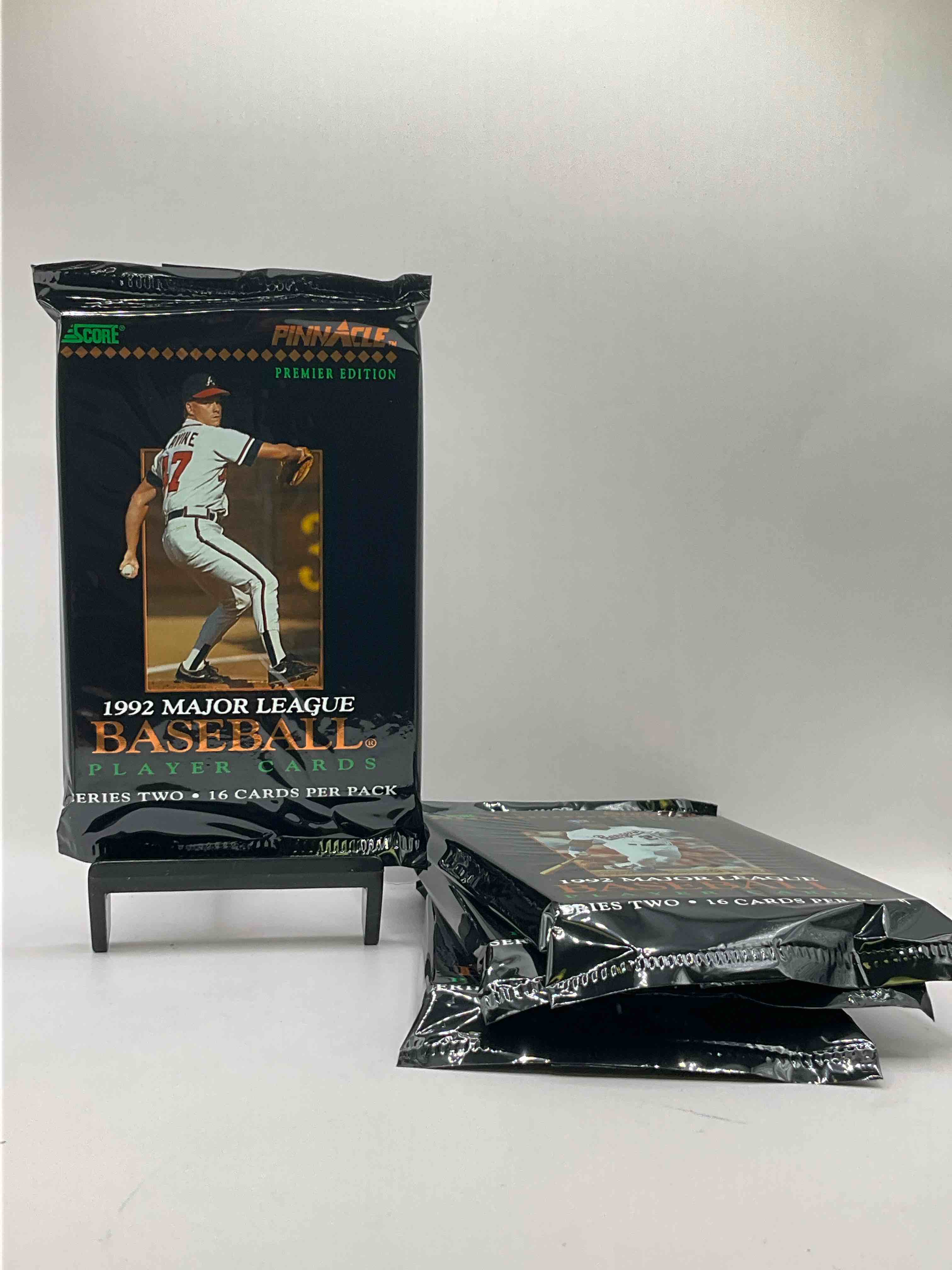 1992 Score Pinncale Packs! Score Baseball Unopened Packs Direct From Original Retail Case! These Packs Could Have Early Griffey Jr ,Cards & More!