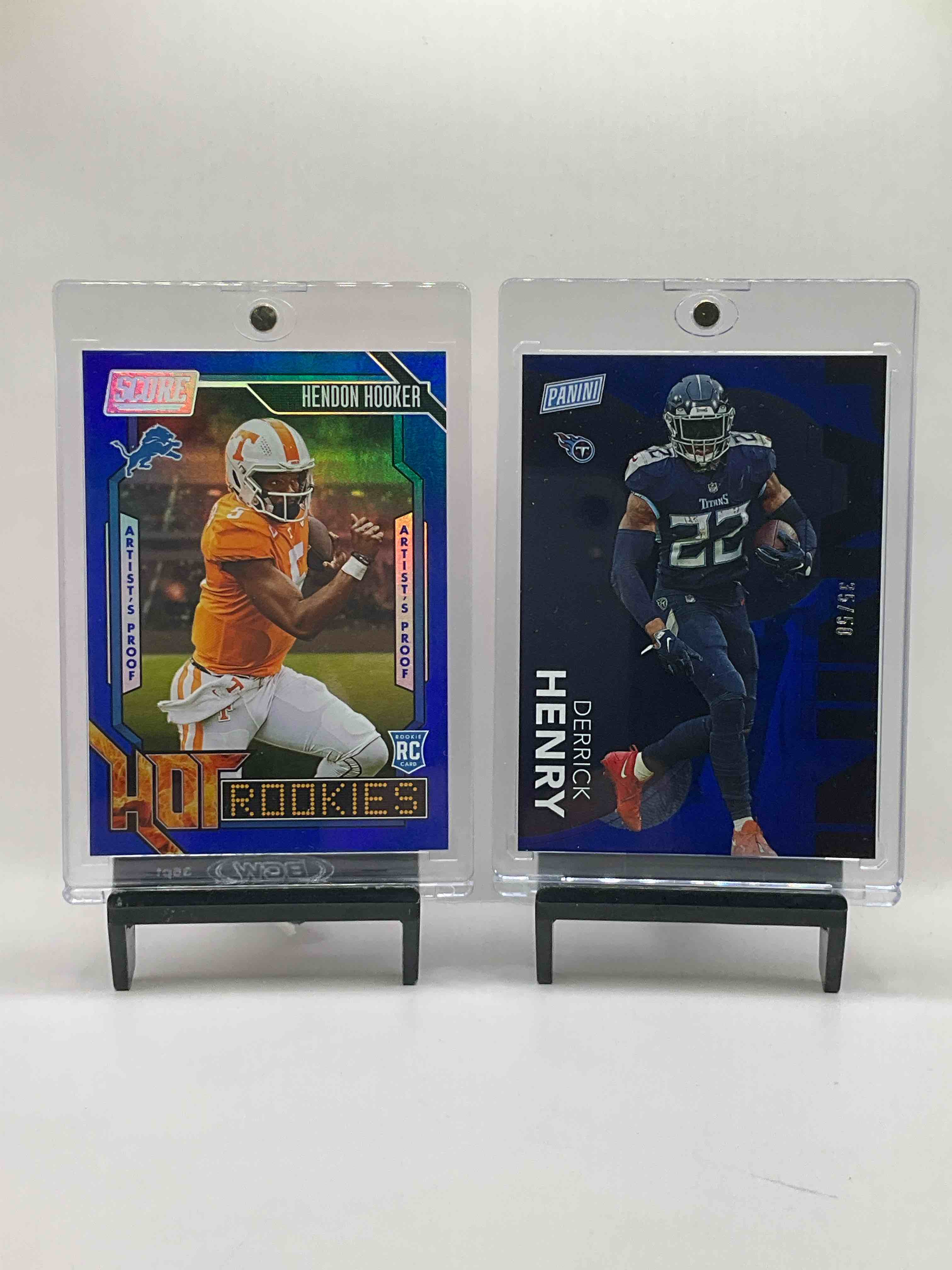 Titans & Vols! Derrick Henry, Hendon Hooker & More! Titans Legend Derrick Henry 35/50 Card & Hendon Hooker Hot Rookies /35 Card! Along With Titans Legends, Rookies & More! Rare 30 Card Titans & Vols Bundle!