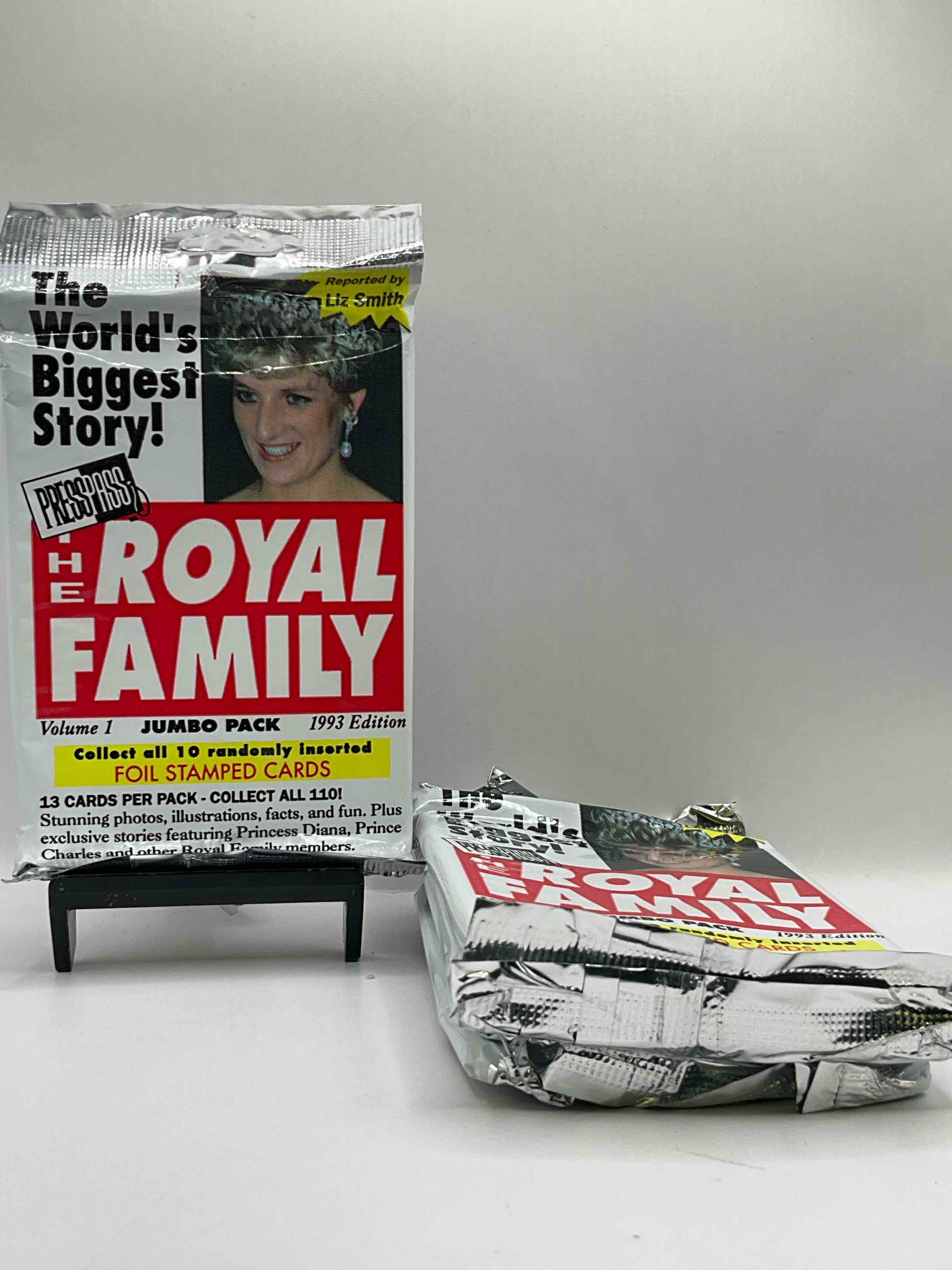 Royal Family Wow! 1993 Super Rare Unopened Trading Card Packs, Direct From Original Retail Casel Featuring Princess Diana & Other Royals, These Cards Were Made Just A Few Years Before Diana's Untimely Death. Extremely Rarel Search For Randomly Inserted Foil Stamped Cards, Own A Piece Of Pop Culture Memorabilia & Coveted History!