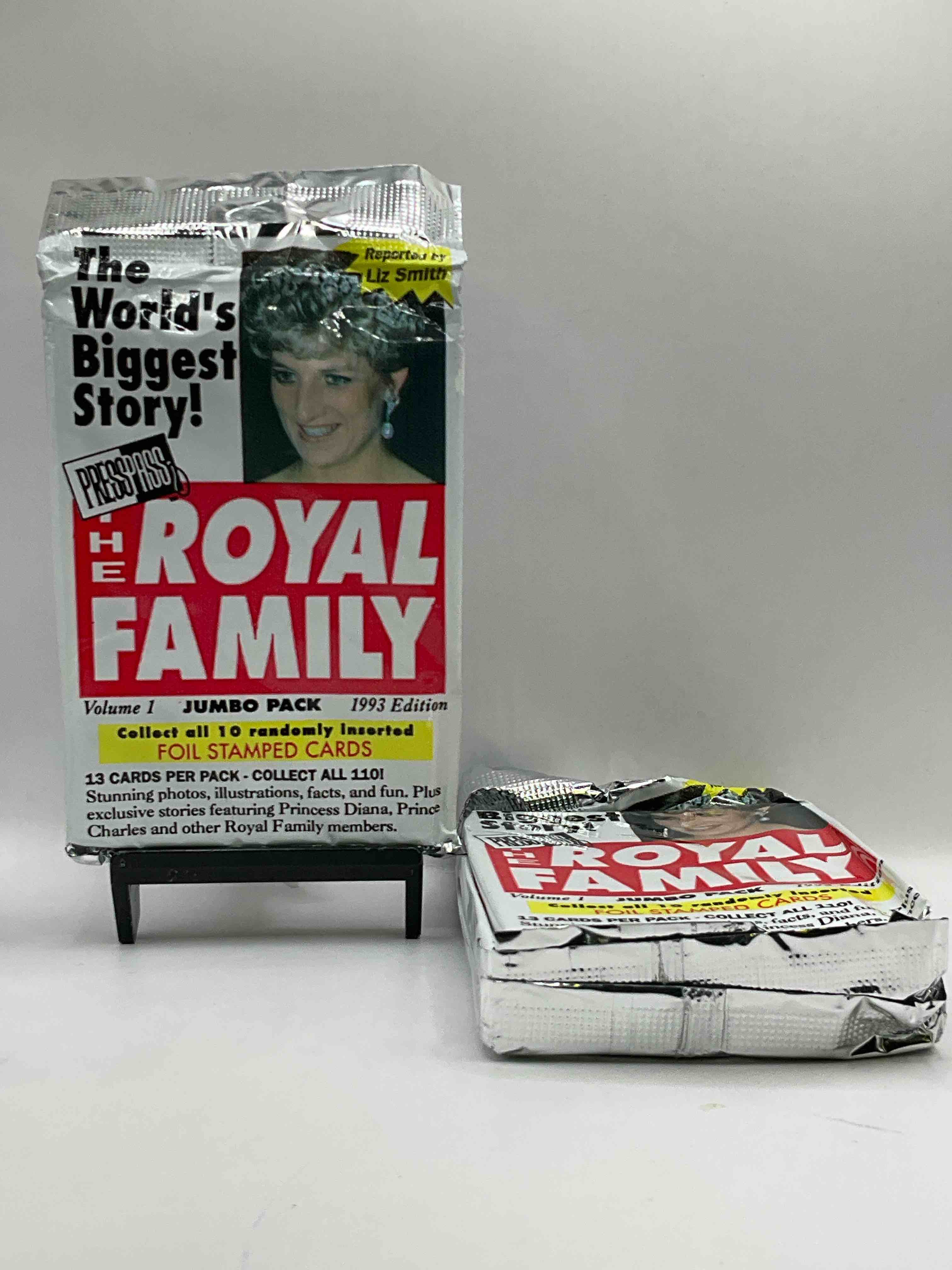 Royal Family Wow! 1993 Super Rare Unopened Trading Card Packs, Direct From Original Retail Casel Featuring Princess Diana & Other Royals, These Cards Were Made Just A Few Years Before Diana's Untimely Death. Extremely Rarel Search For Randomly Inserted Foil Stamped Cards, Own A Piece Of Pop Culture Memorabilia & Coveted History!