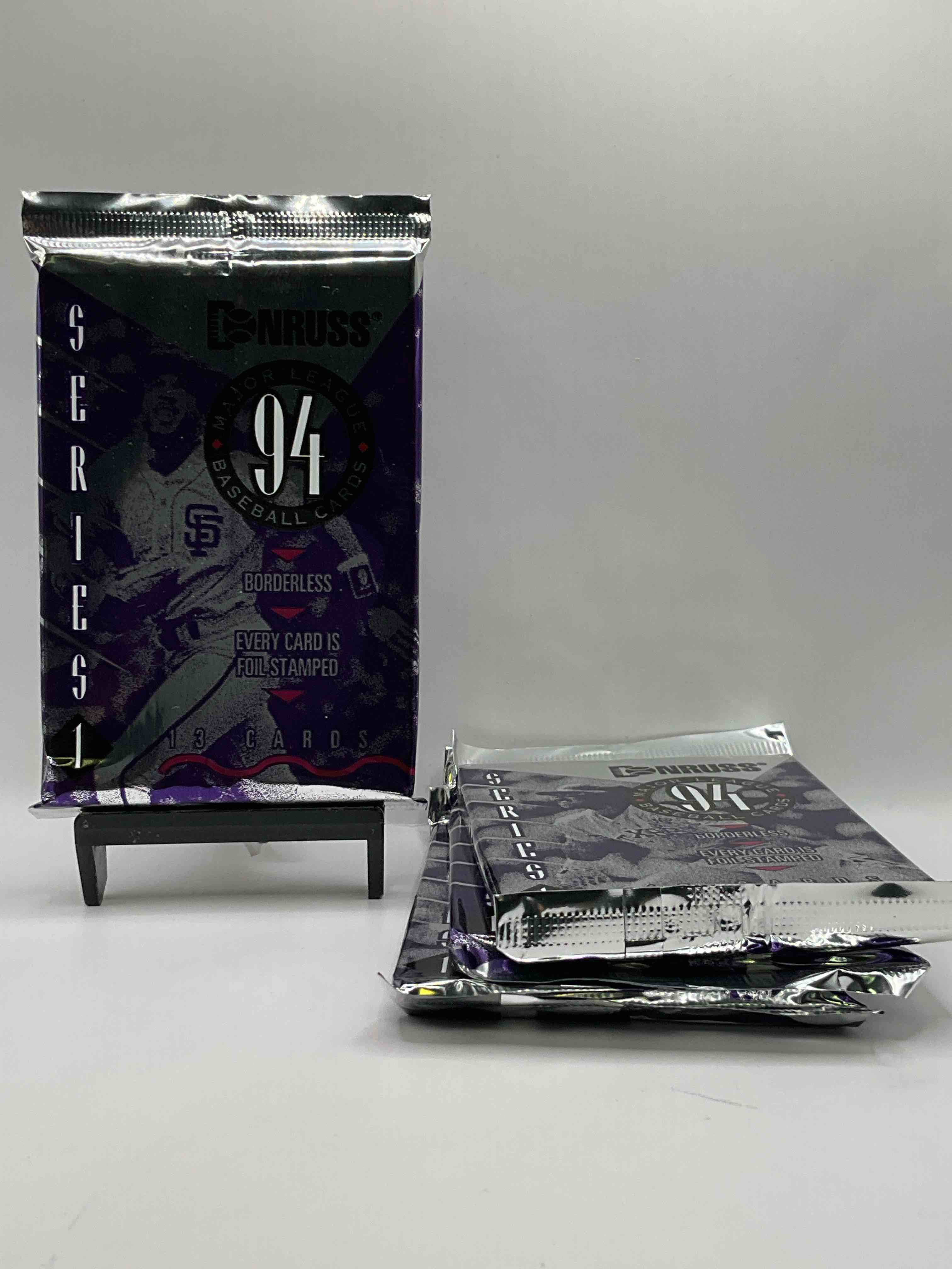 All New! 1994 Donruss Baseball Series 1 Packs! These Rare Packs Have The Possibility For Some Insane Cards! Search For Ken Griffey Jr, Nolan Ryan, Bo Jackson, Don Mattingly & MORE! Crazy Packs! 
