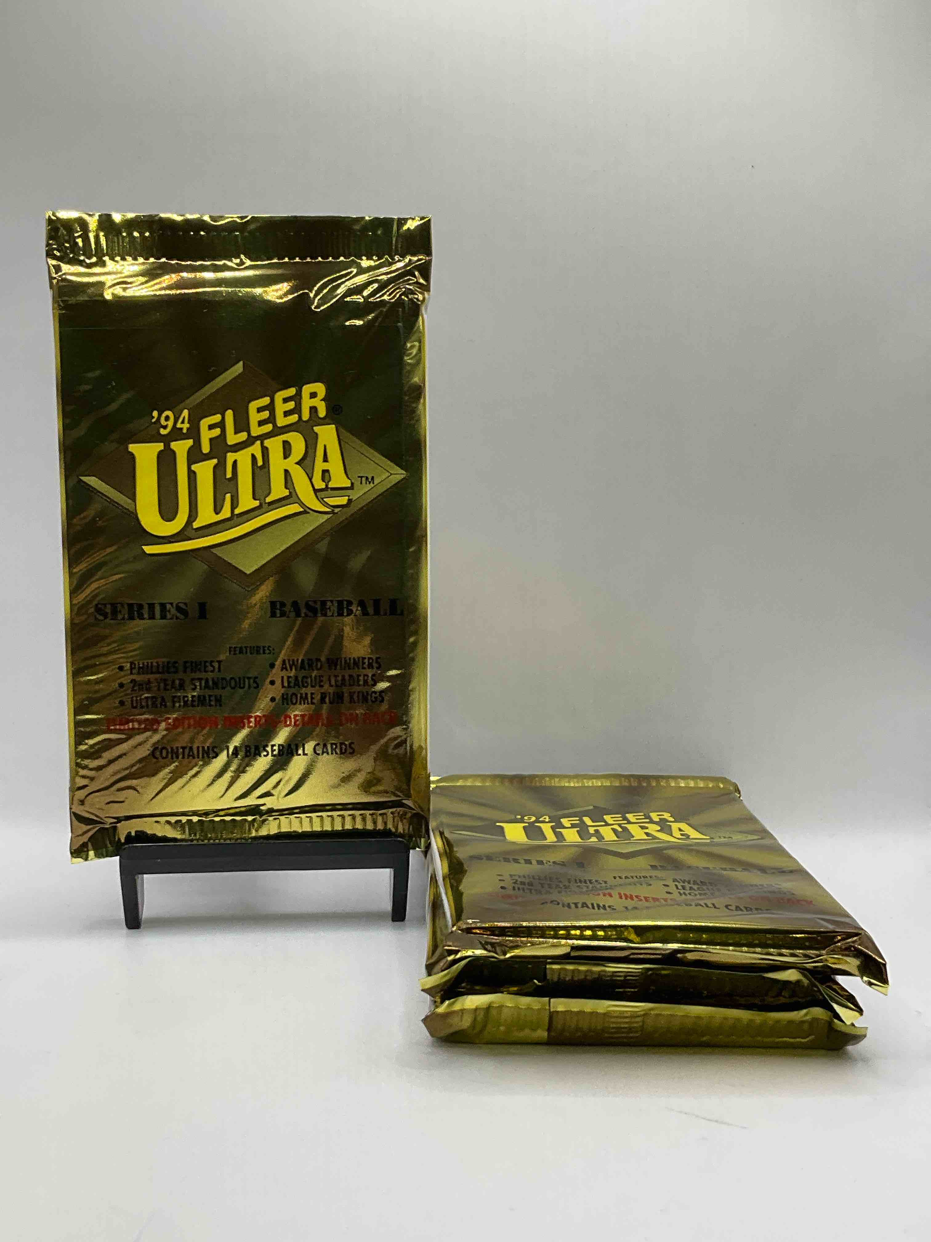 Special Limited Edition Inserts! 1994 Fleer Baseball Unopened Packs! These Packs Have The Possibility Of Containing Rare League Leaders, Phillies, Home Run & Other Special Edition Inserts! Wow! Search For Griffey Jr & More!