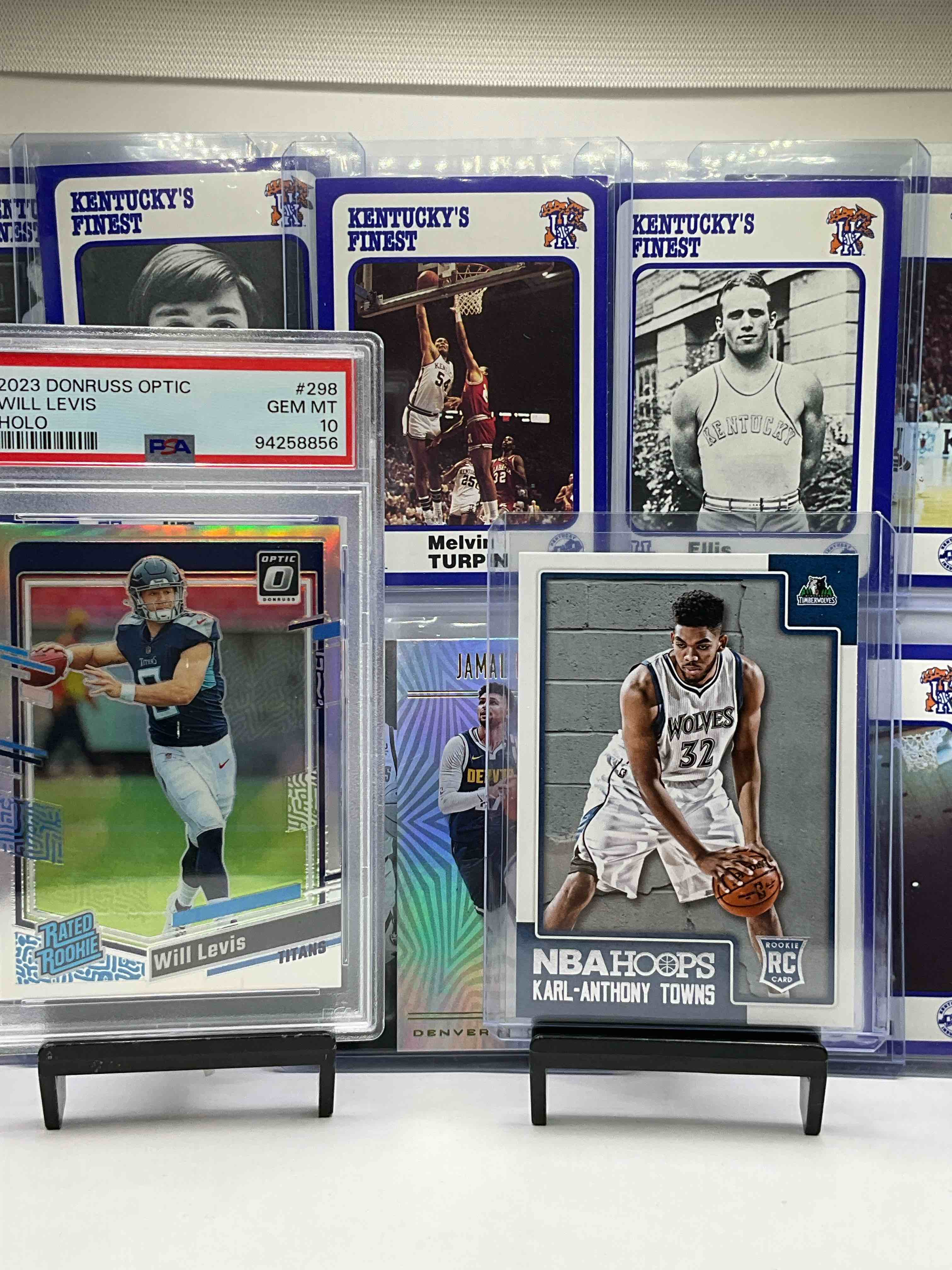 Kentucky Wildcats Card Lot! Will Levis Optic Silver Holo PSA Gem Mint 10 Rookie Card! Karl Anthony-Towns NBA Hoops Rookie, Tyler Herro Rookie & More! UK Legends! Mel Turpin, Cliff Hagan, Jamal Murray & More!