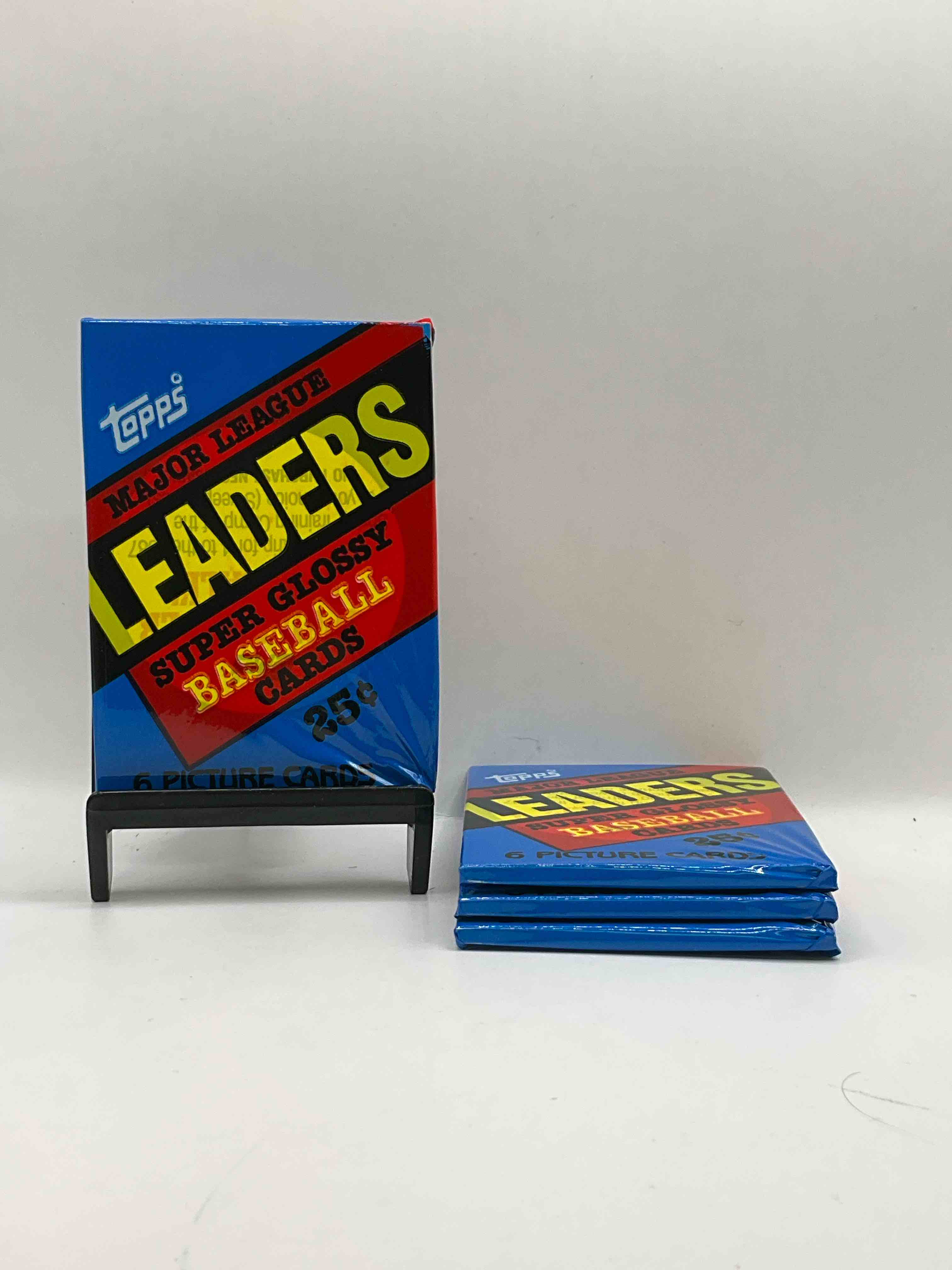 Ultra Rare! 1986 "MLB Leaders" Unopened Miniature Baseball Collectible Card Packs, 6 Cards Per Pack, Direct From Original Retail Case. Super Rare, Impossible To Find! Like New Condition!