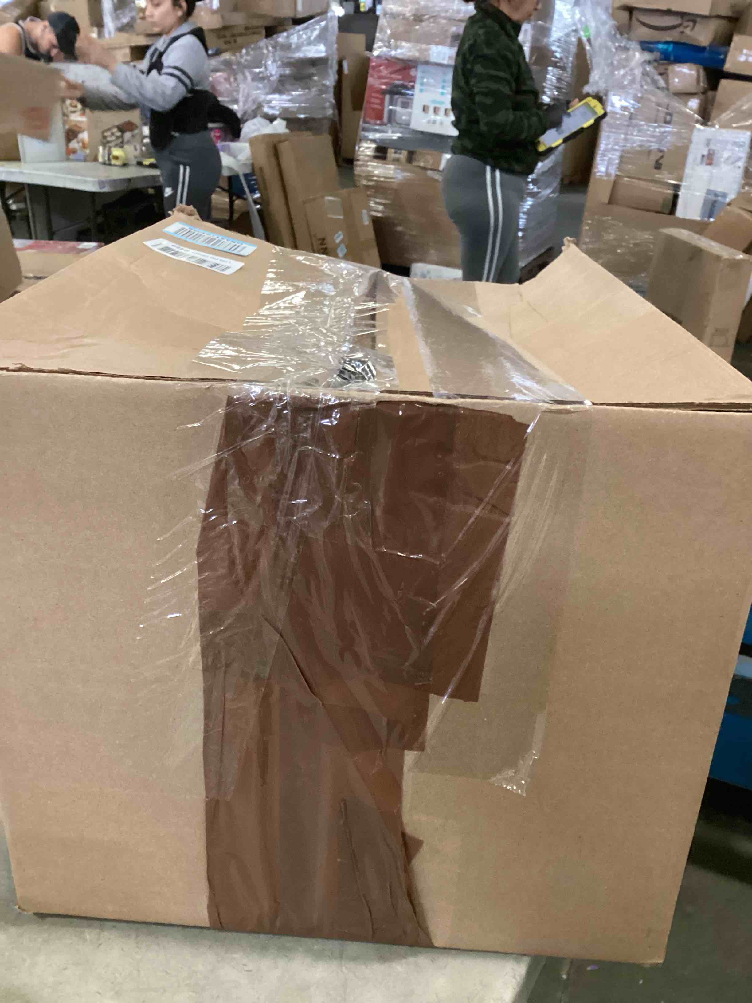 https://s3.amazonaws.com/lotting-images-prod/bidfta/BRN2245491_1738862778501.jpeg