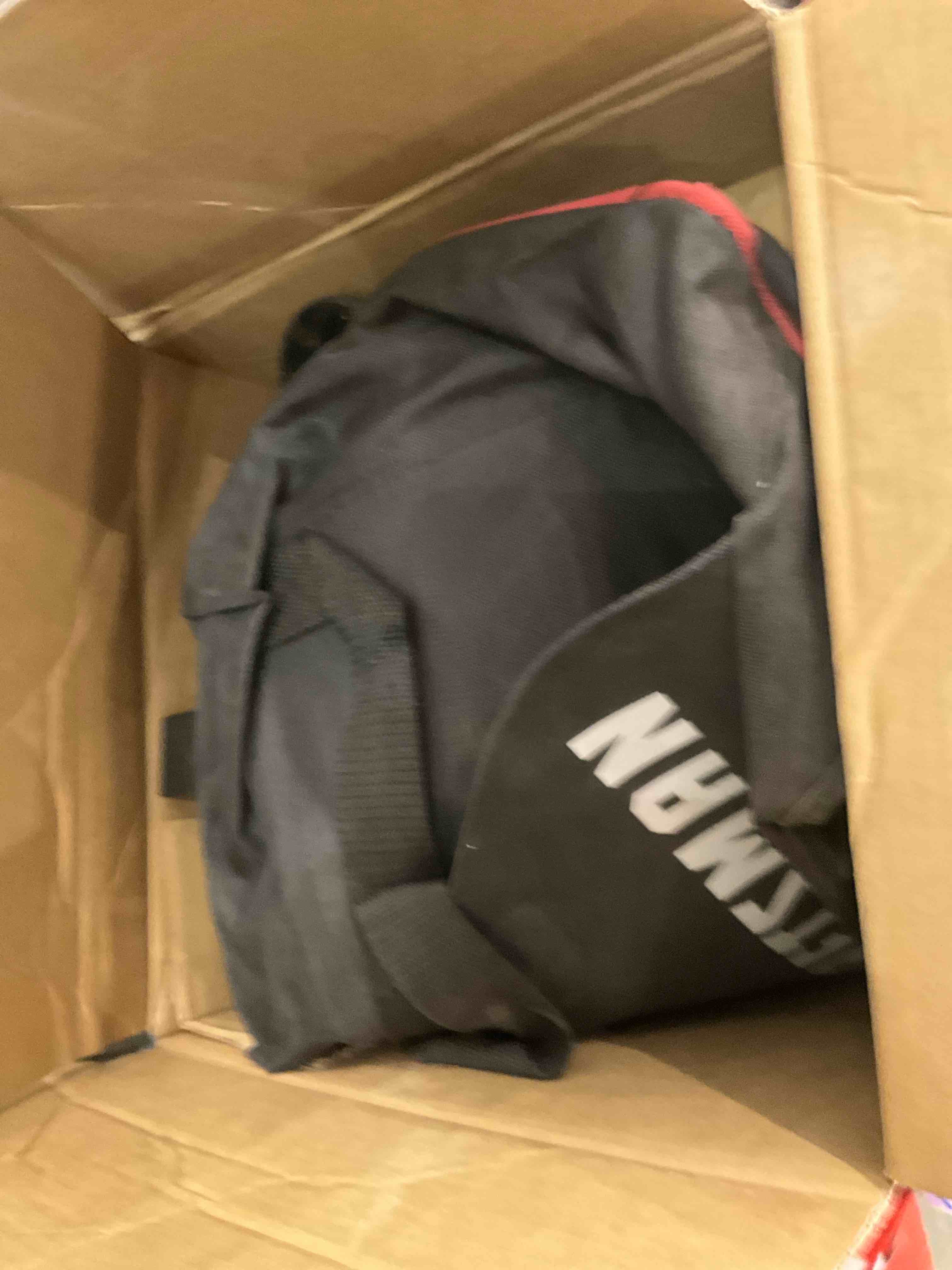 https://s3.amazonaws.com/lotting-images-prod/bidfta/BRN2248491_1740408649216.jpeg