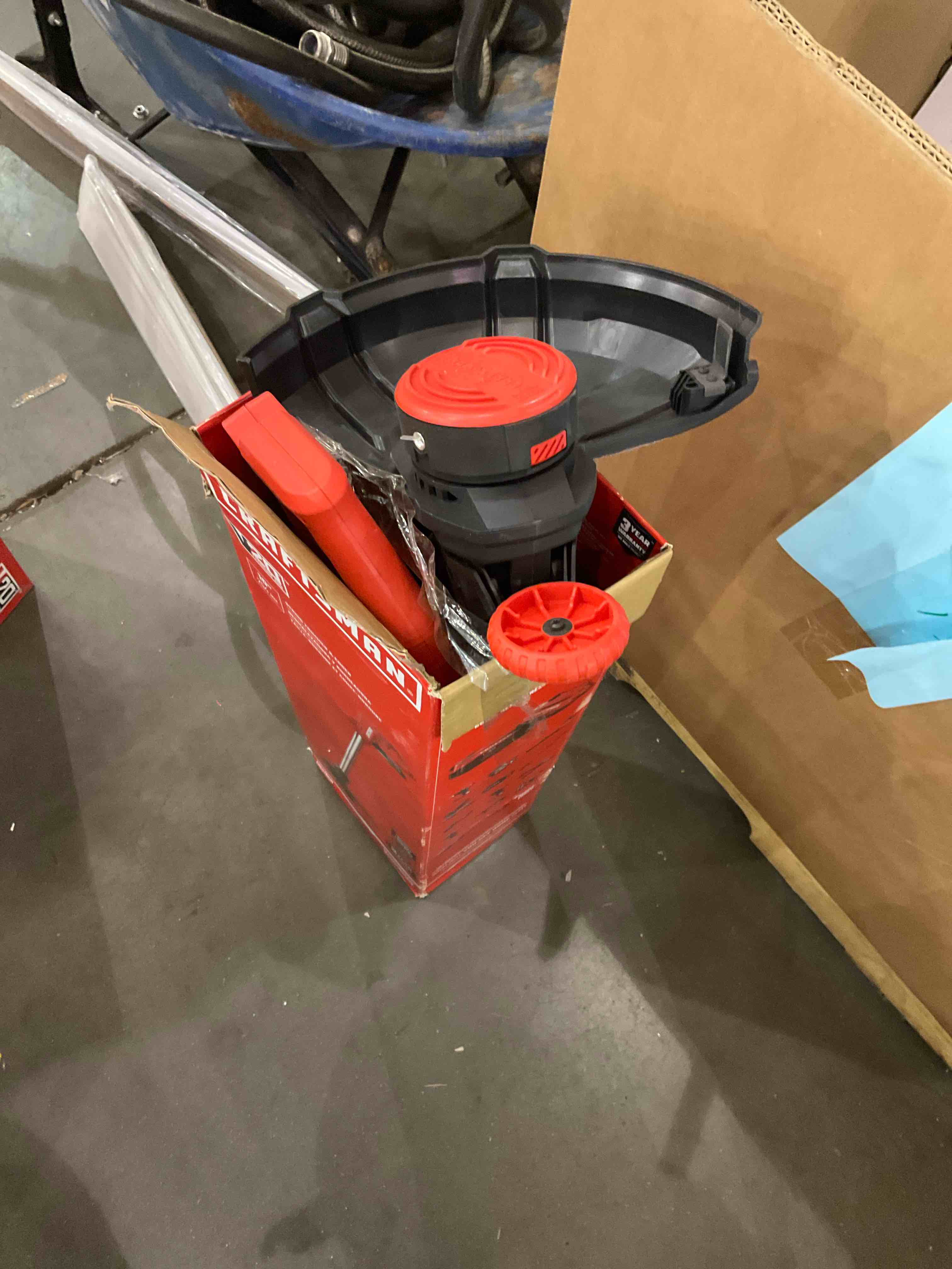 https://s3.amazonaws.com/lotting-images-prod/bidfta/BRN2248497_1740409096022.jpeg