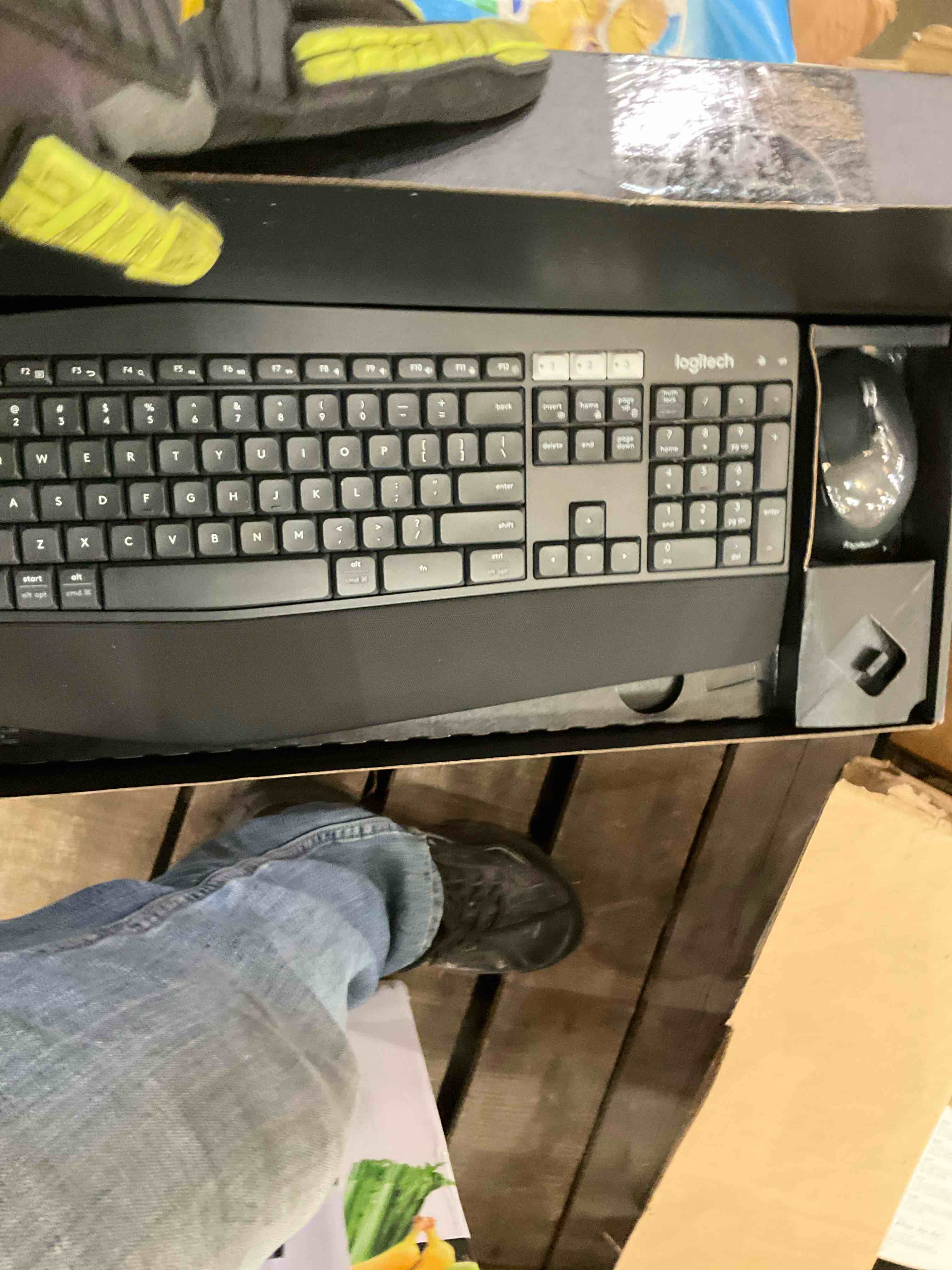keyboard and mouse