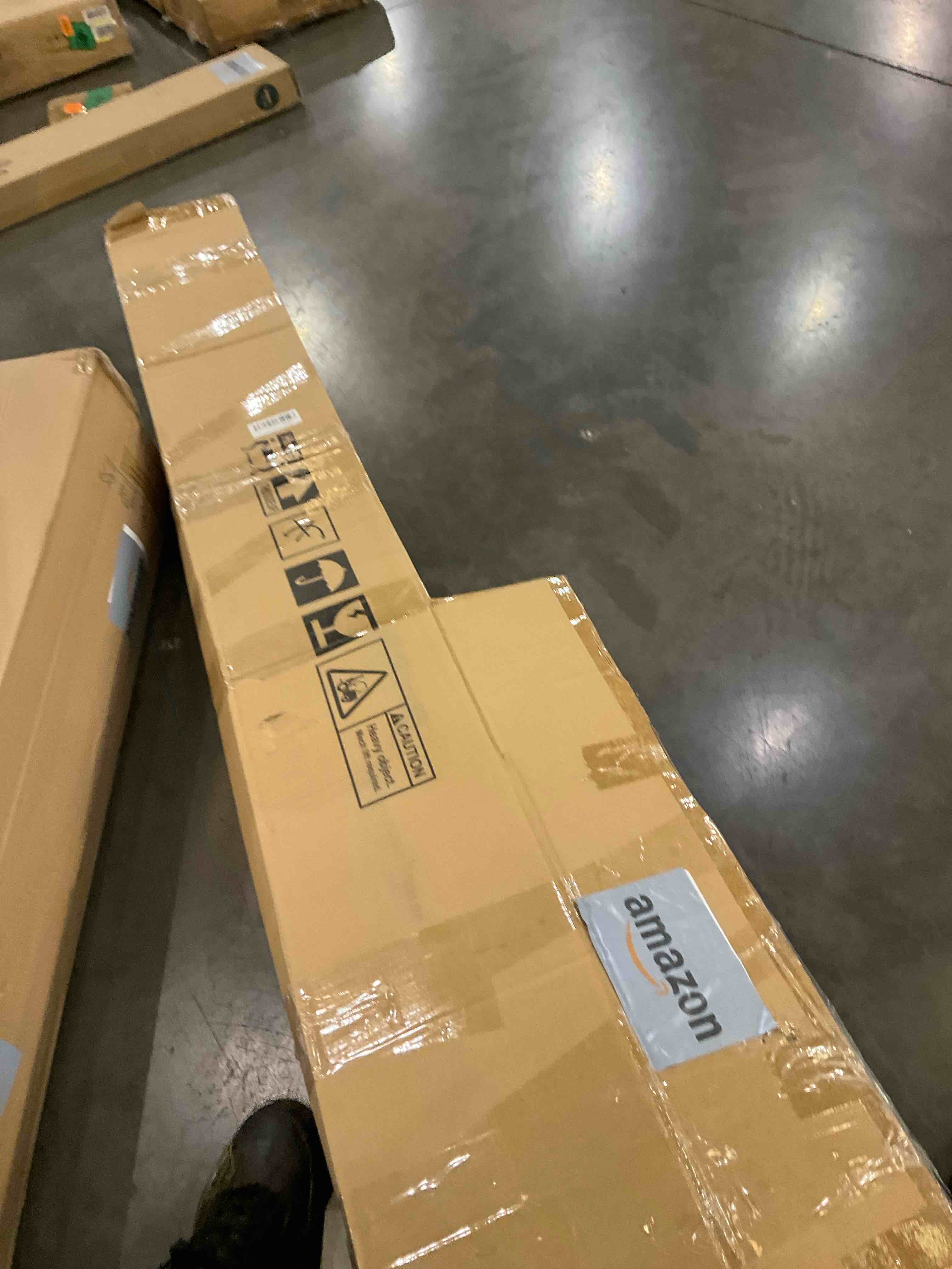 https://s3.amazonaws.com/lotting-images-prod/bidfta/BRN2251307_1740670846966.jpeg