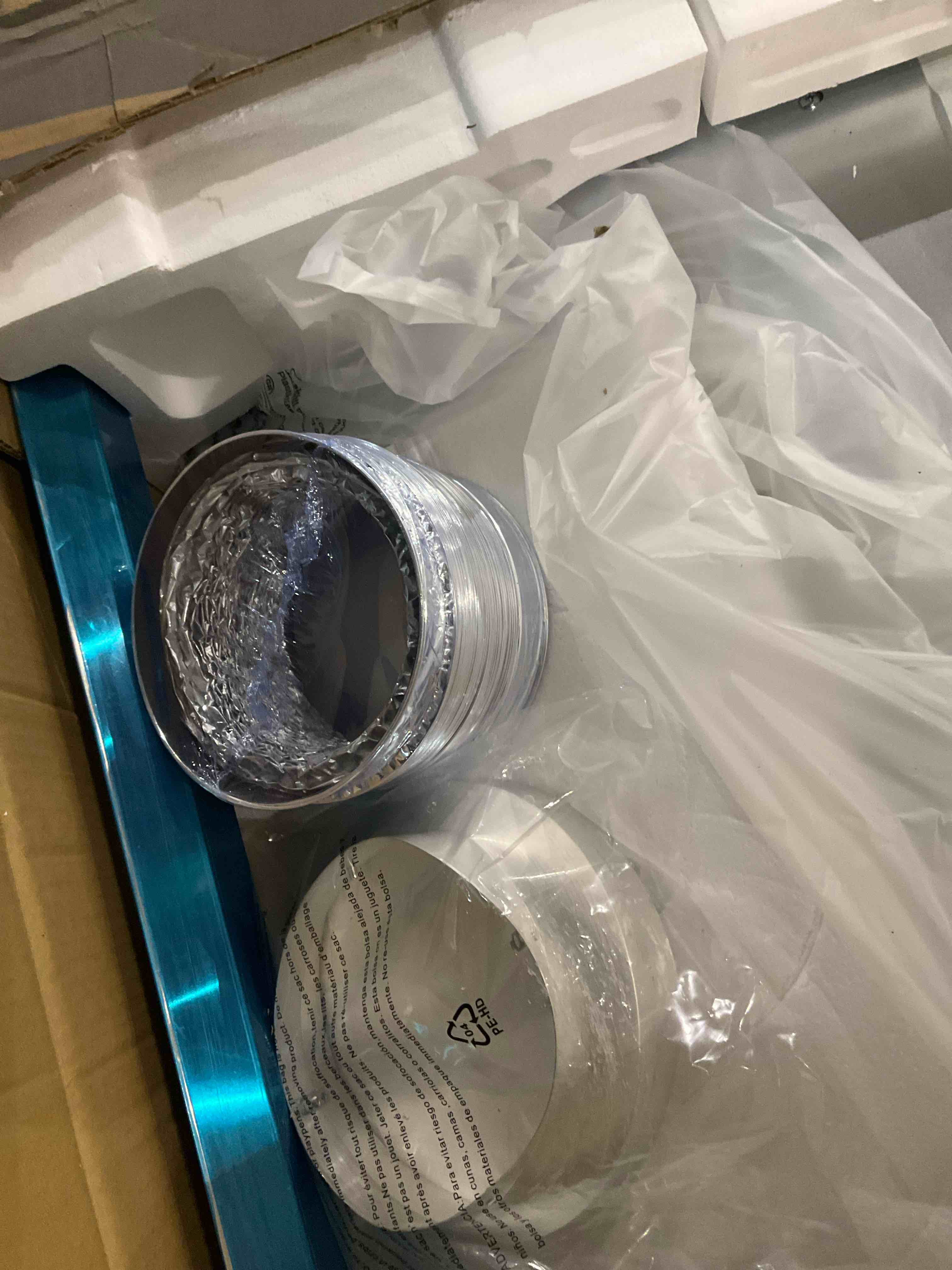 https://s3.amazonaws.com/lotting-images-prod/bidfta/BRN2253403_1741609920480.jpeg