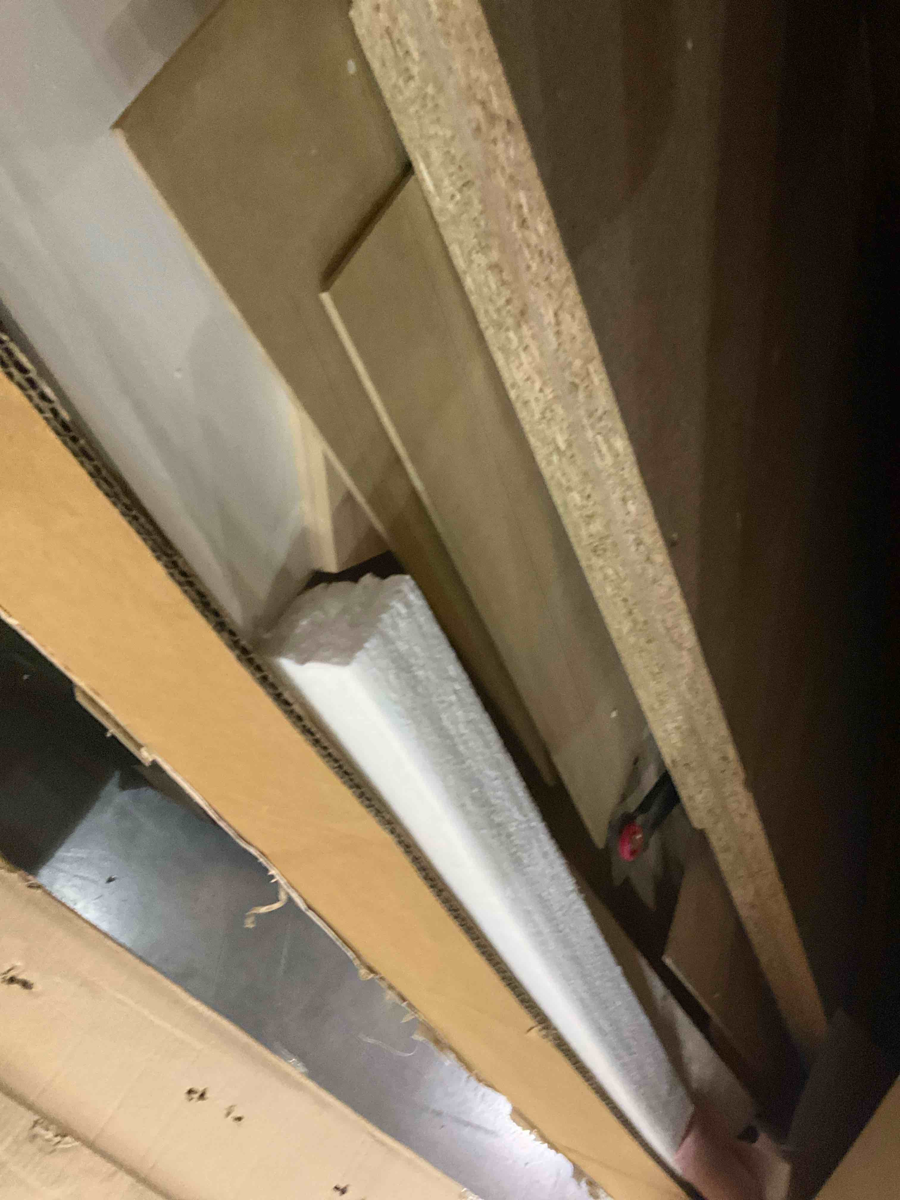 https://s3.amazonaws.com/lotting-images-prod/bidfta/BRN2253440_1741614018712.jpeg