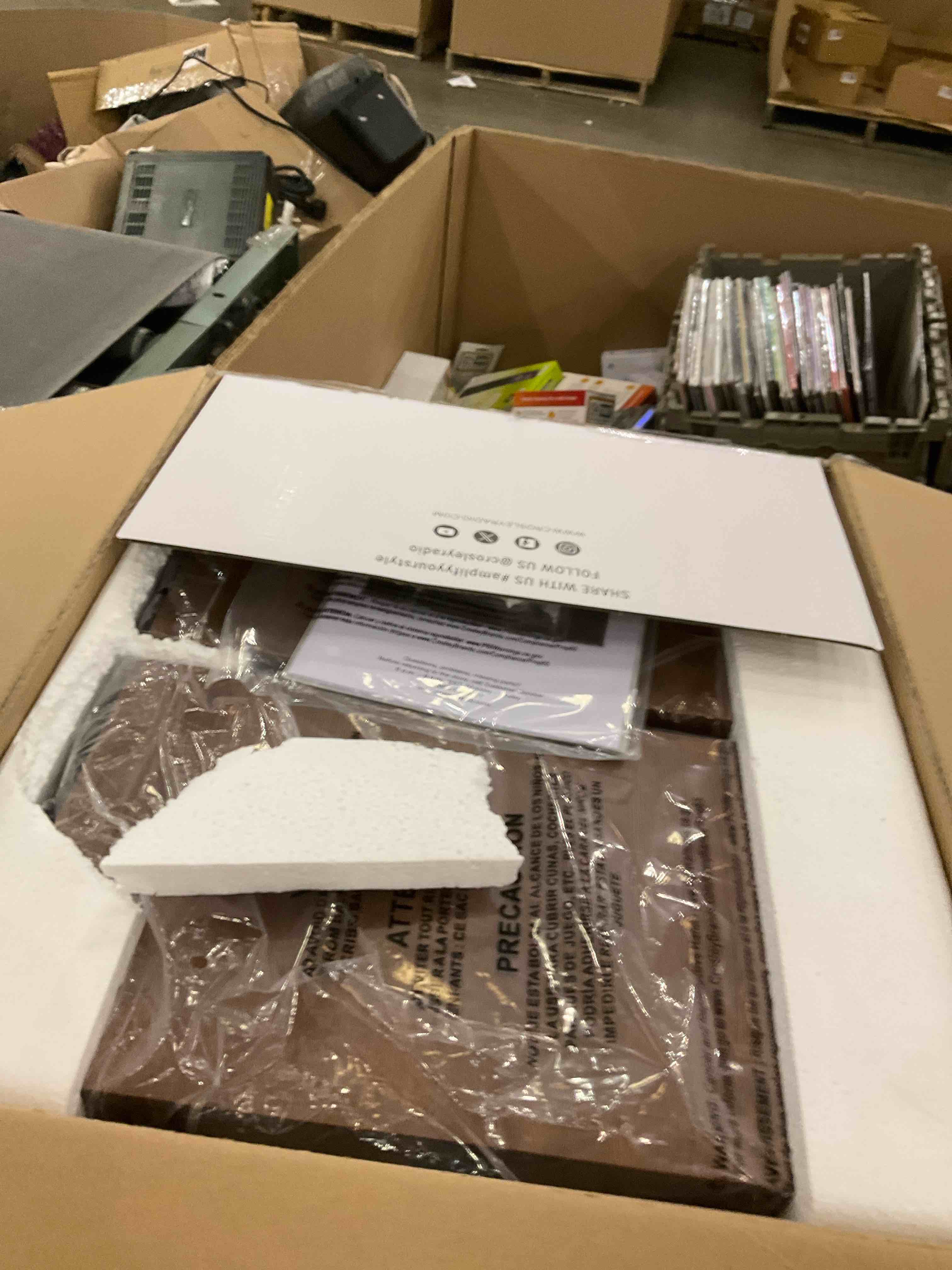 https://s3.amazonaws.com/lotting-images-prod/bidfta/BRN2256065_1741016562443.jpeg