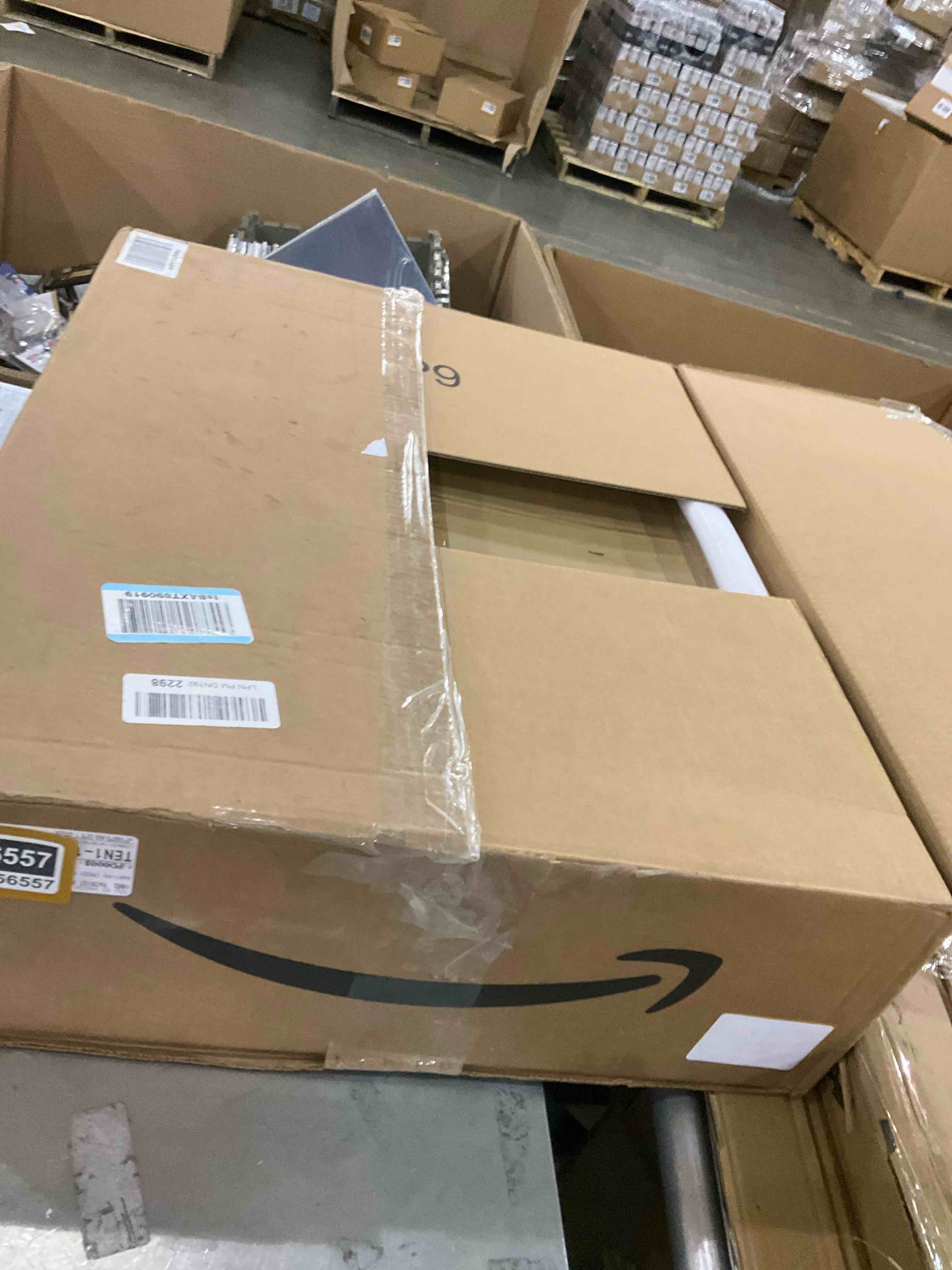 https://s3.amazonaws.com/lotting-images-prod/bidfta/BRN2256557_1741184588692.jpeg
