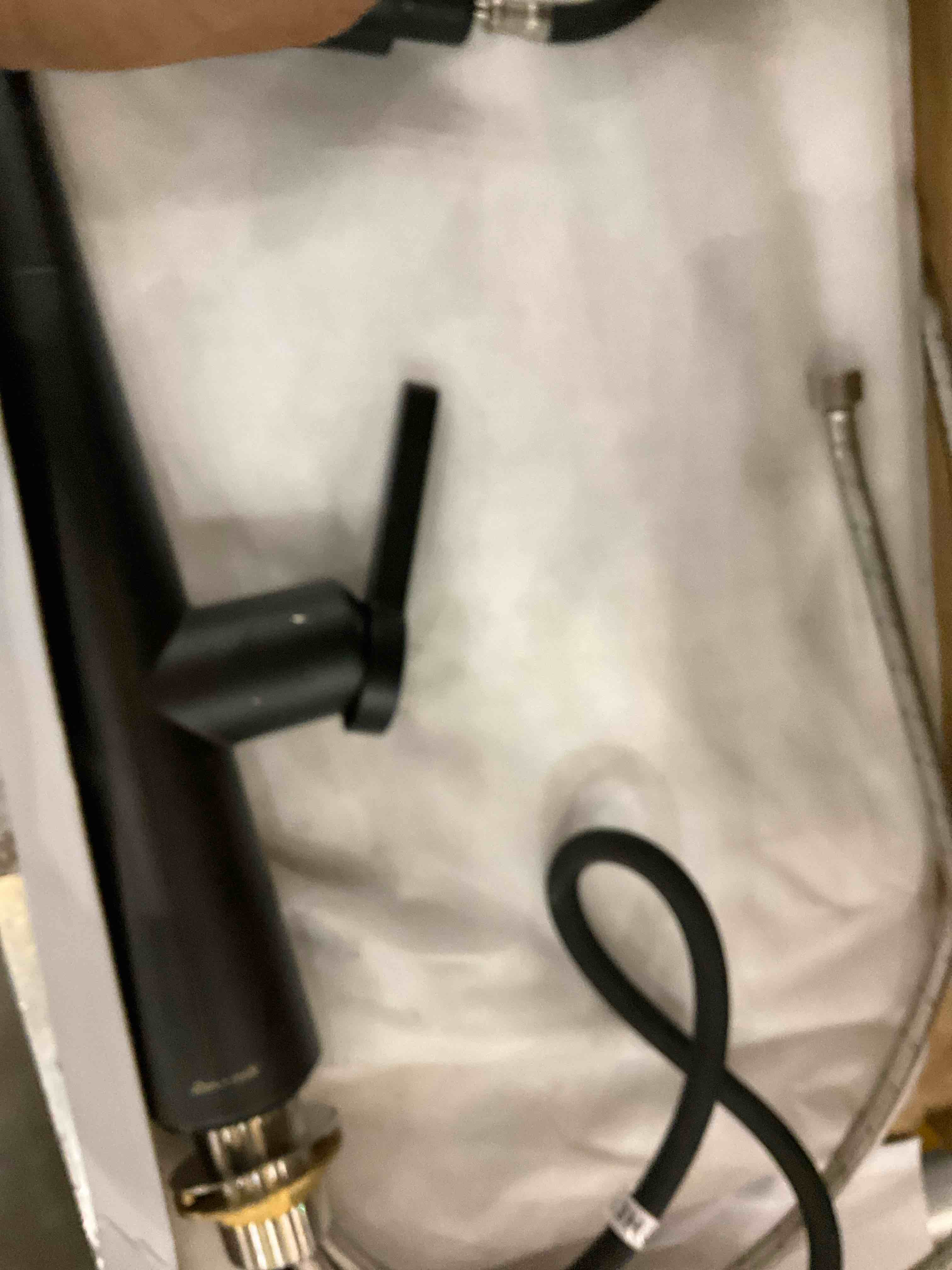 pull down kitchen faucet with led light 