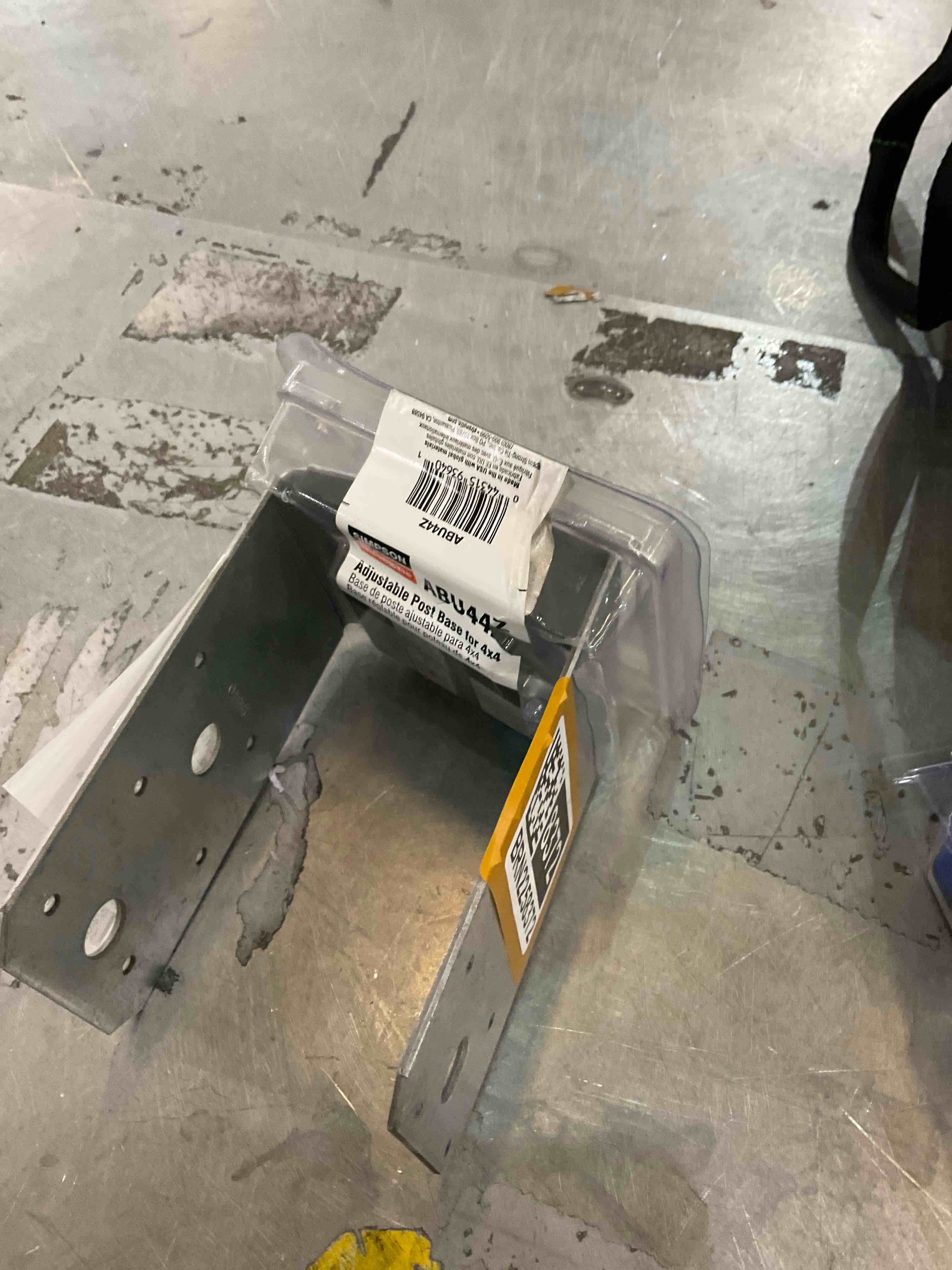 Simpson Strong-Tie ZMax 5.5 in. H X 3.56 in. W 16 Ga. Galvanized Steel Post Base