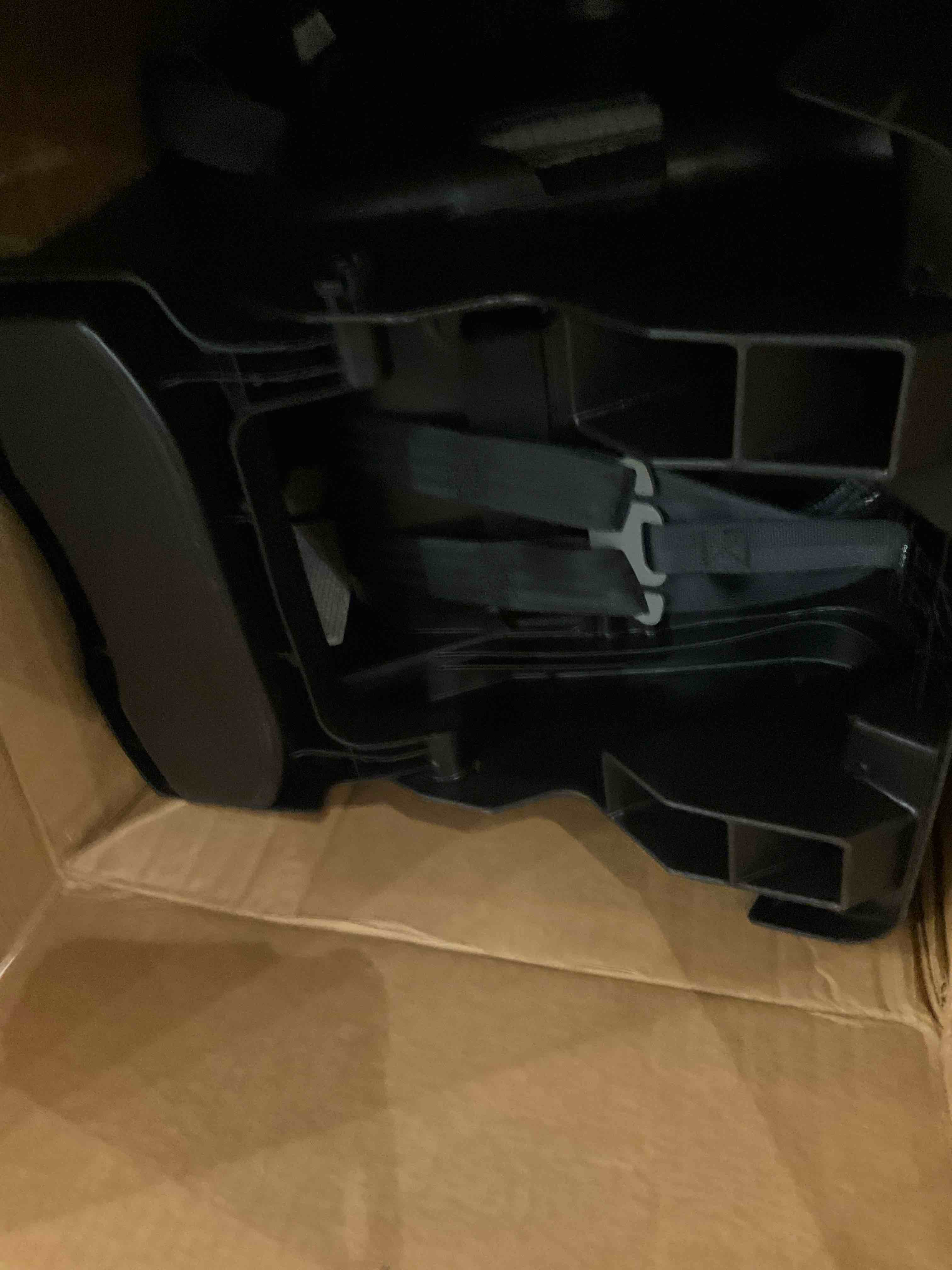 https://s3.amazonaws.com/lotting-images-prod/bidfta/BRN2258567_1741106278018.jpeg