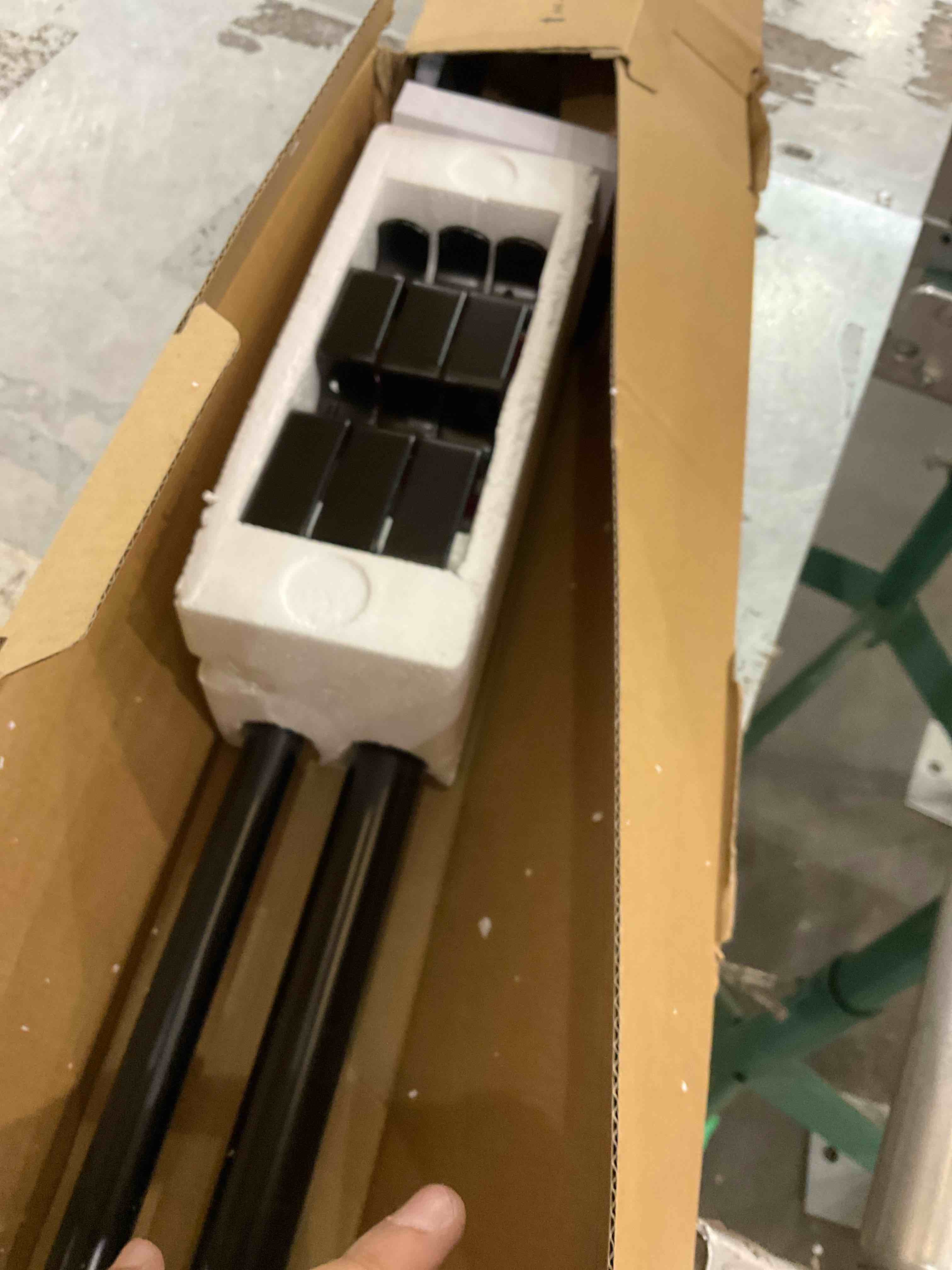 KAMANINA 1 Inch Double Curtain Rods for Windows 36 to 72 Inches (3-6 Feet)?Black Heavy Duty Double Curtain Rod, Telescoping Drapery Rod with Netted Texture Finials