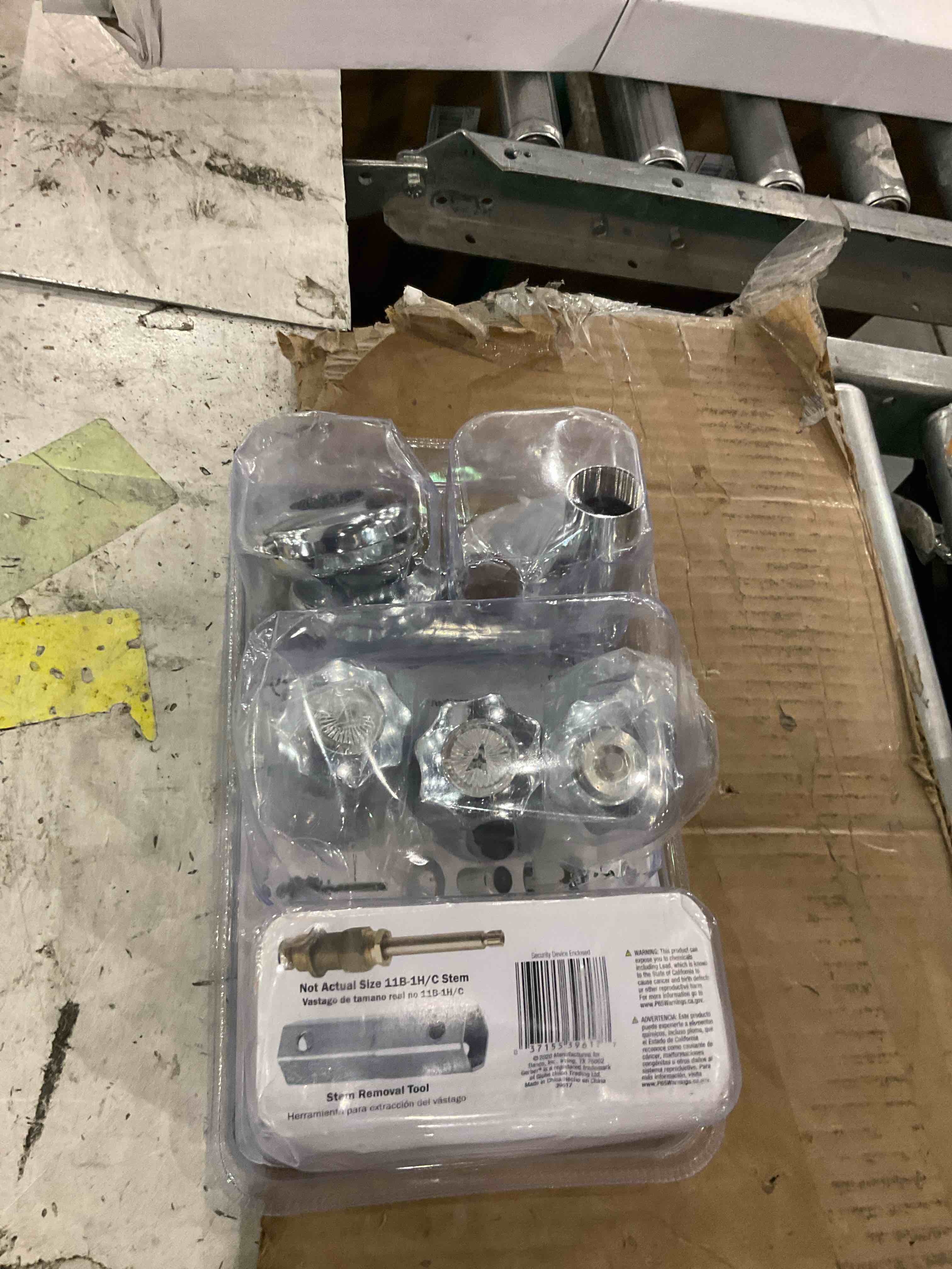 Danco 39617 Tub and Shower Remodel Kit for Gerber 3-Handle Faucet