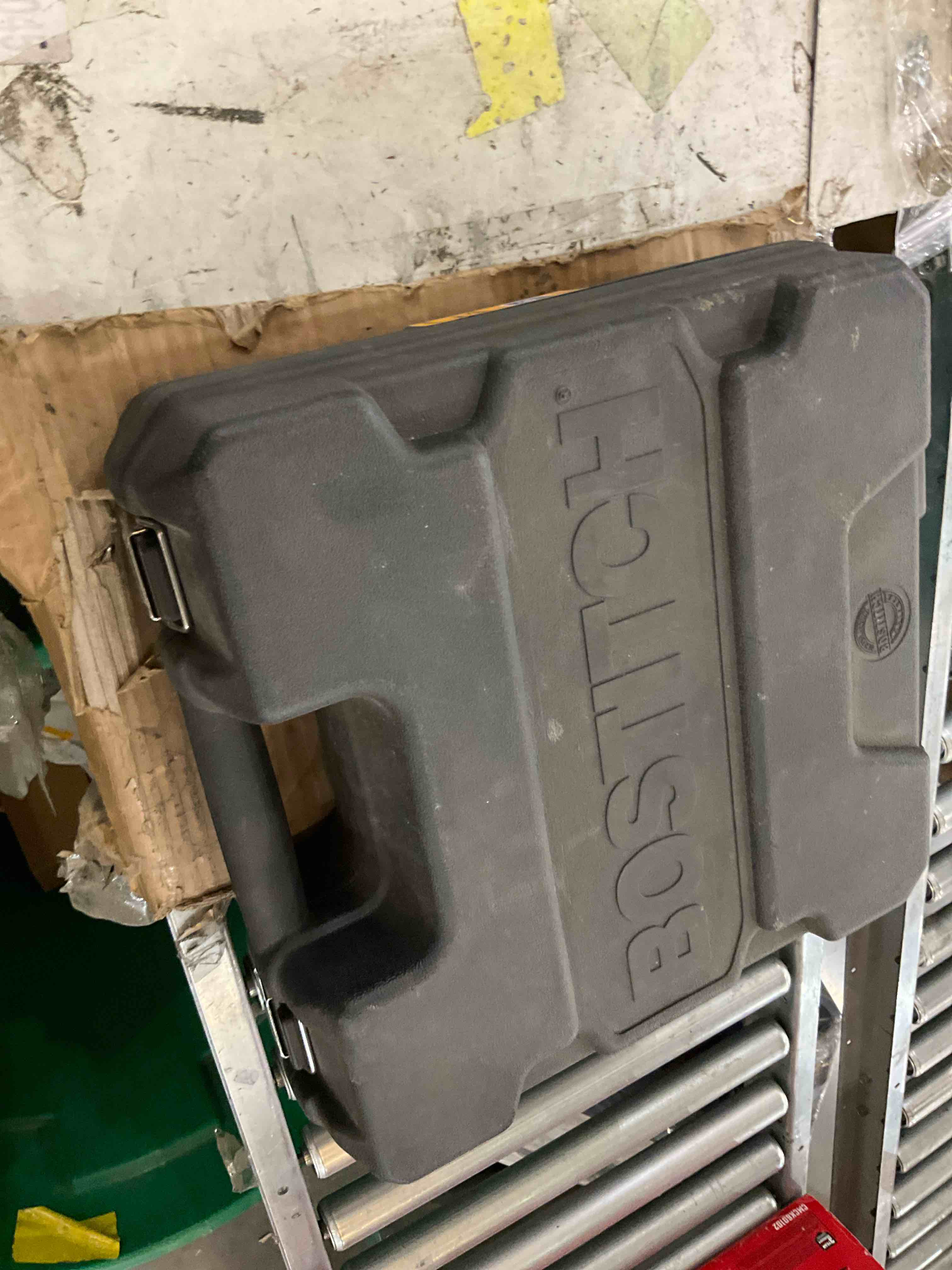 Bostitch BTFP12233 Smart Point 18 Gauge Brad Nailer Kit