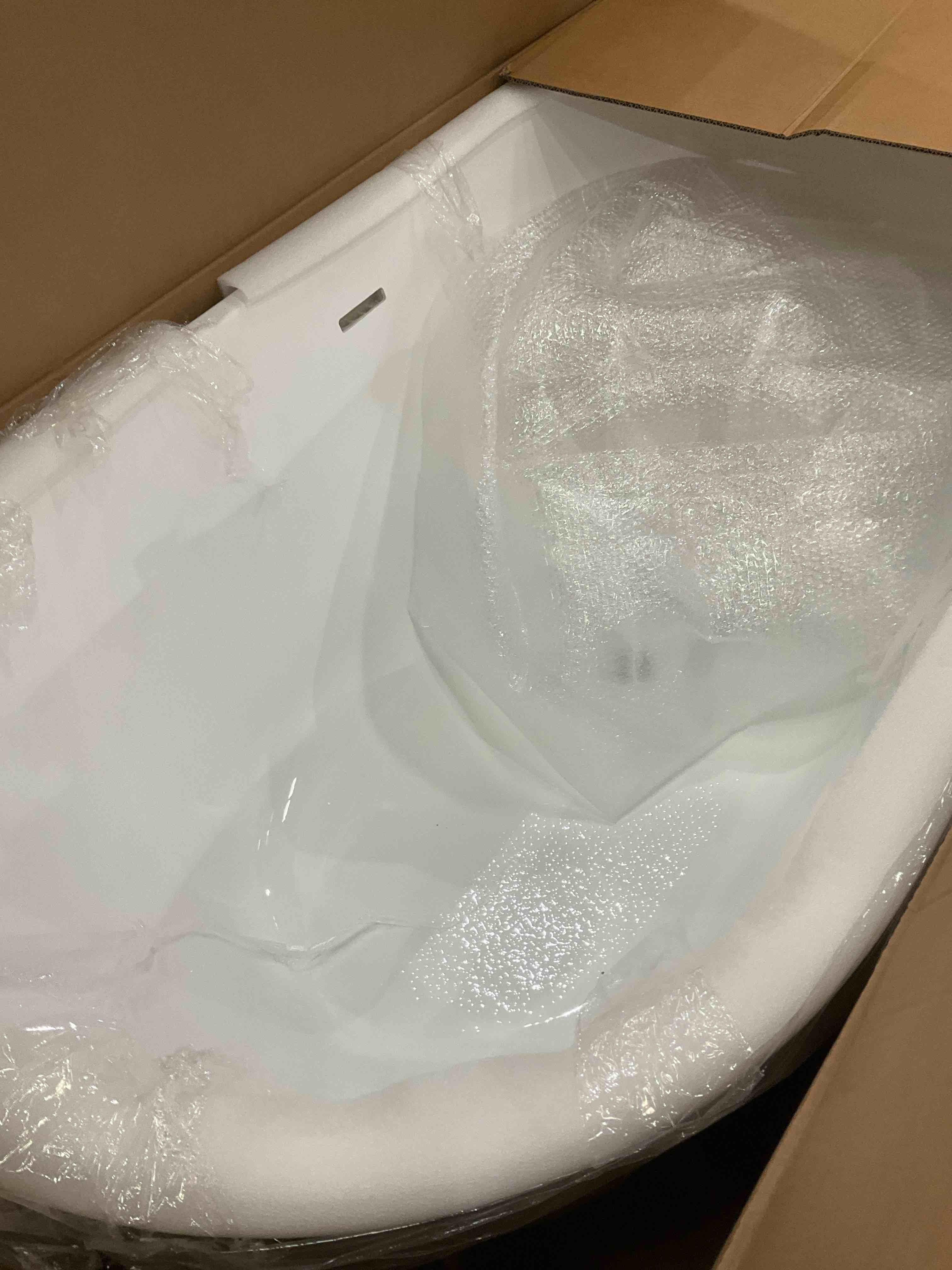 freestanding bath tub