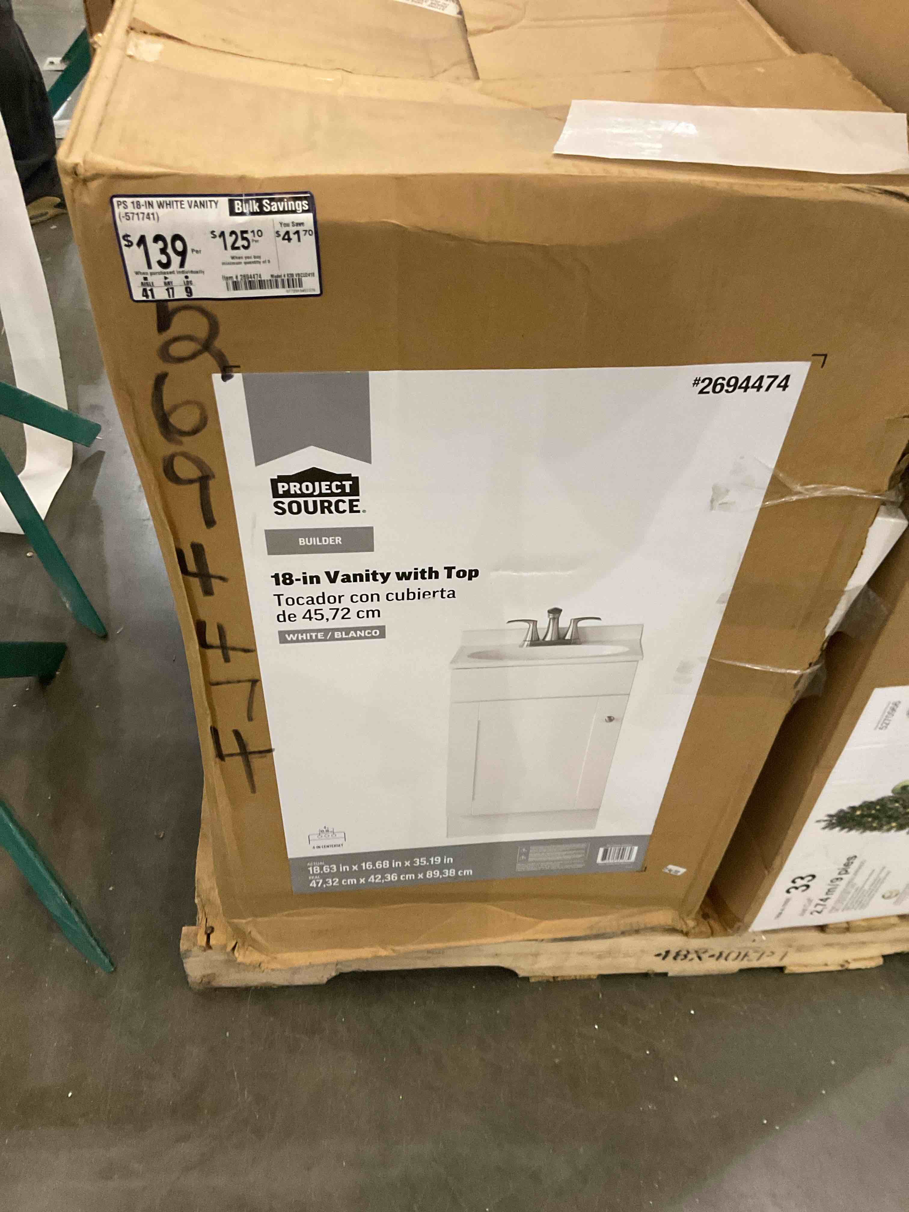 18in vanity with top