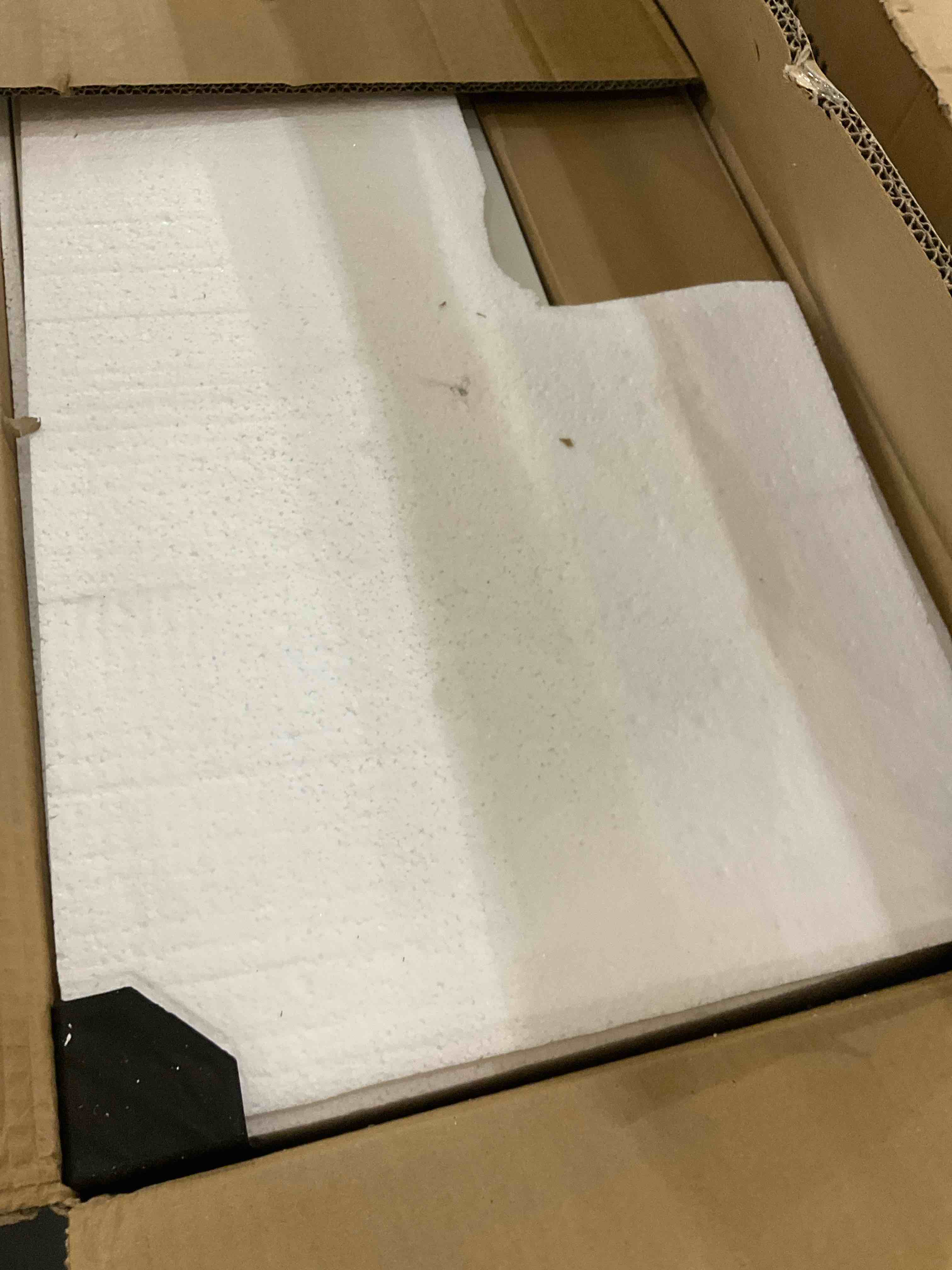https://s3.amazonaws.com/lotting-images-prod/bidfta/BRN2269118_1741017637875.jpeg