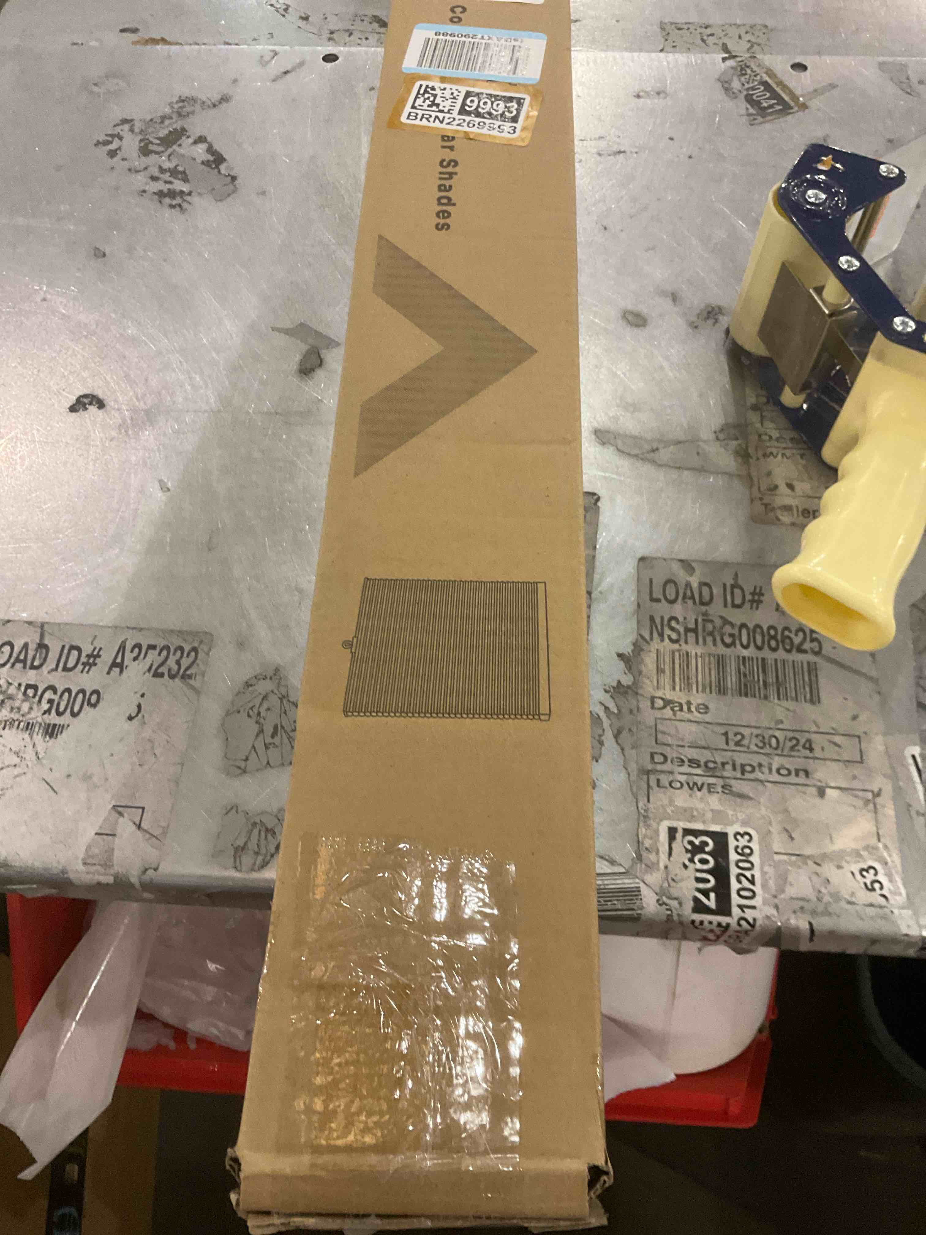https://s3.amazonaws.com/lotting-images-prod/bidfta/BRN2269993_1741181917706.jpeg