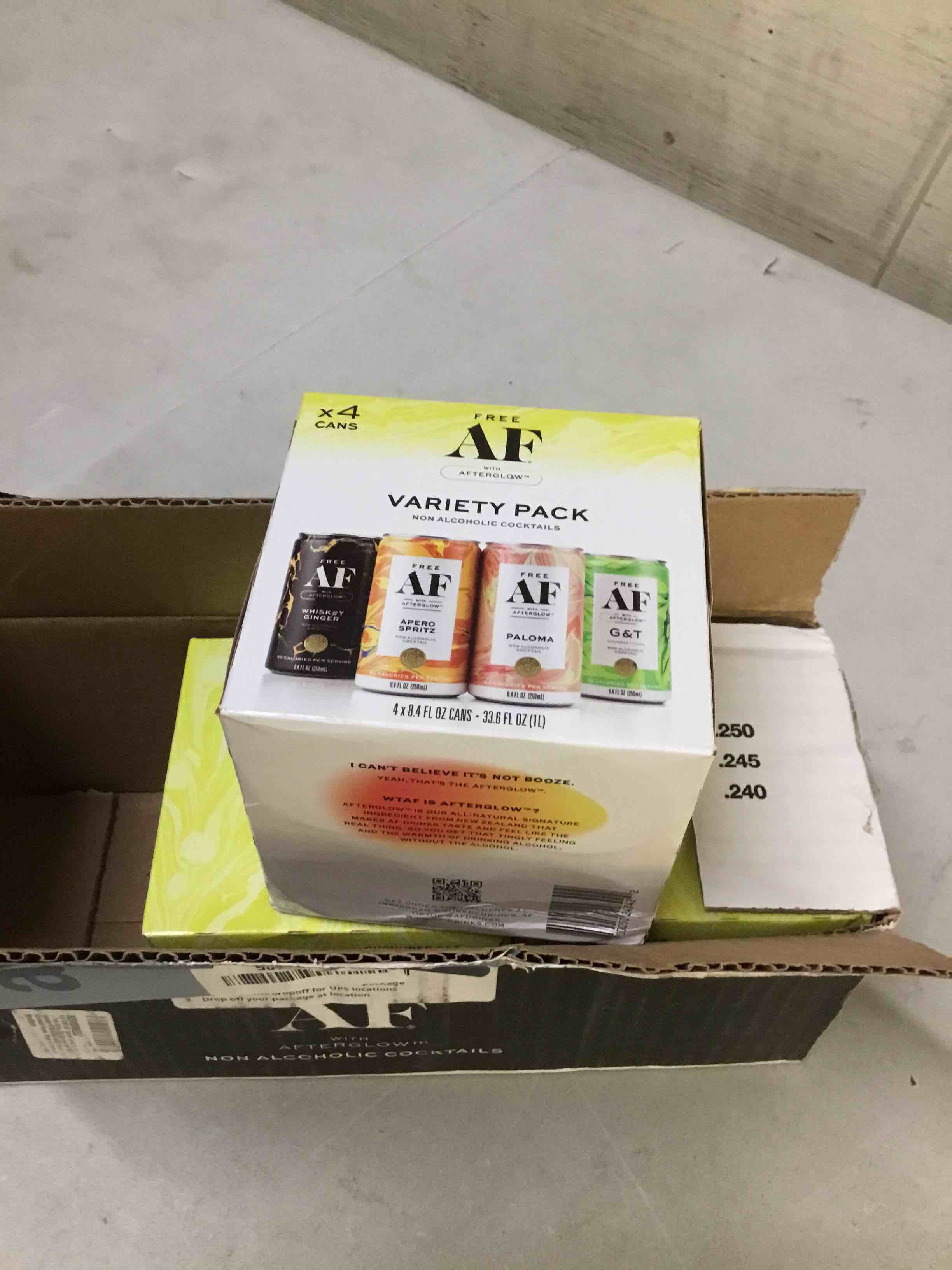 Condition photo showing New/Like New for free af non-alcoholic cocktails, variety 12-pack, 8.4 oz cans