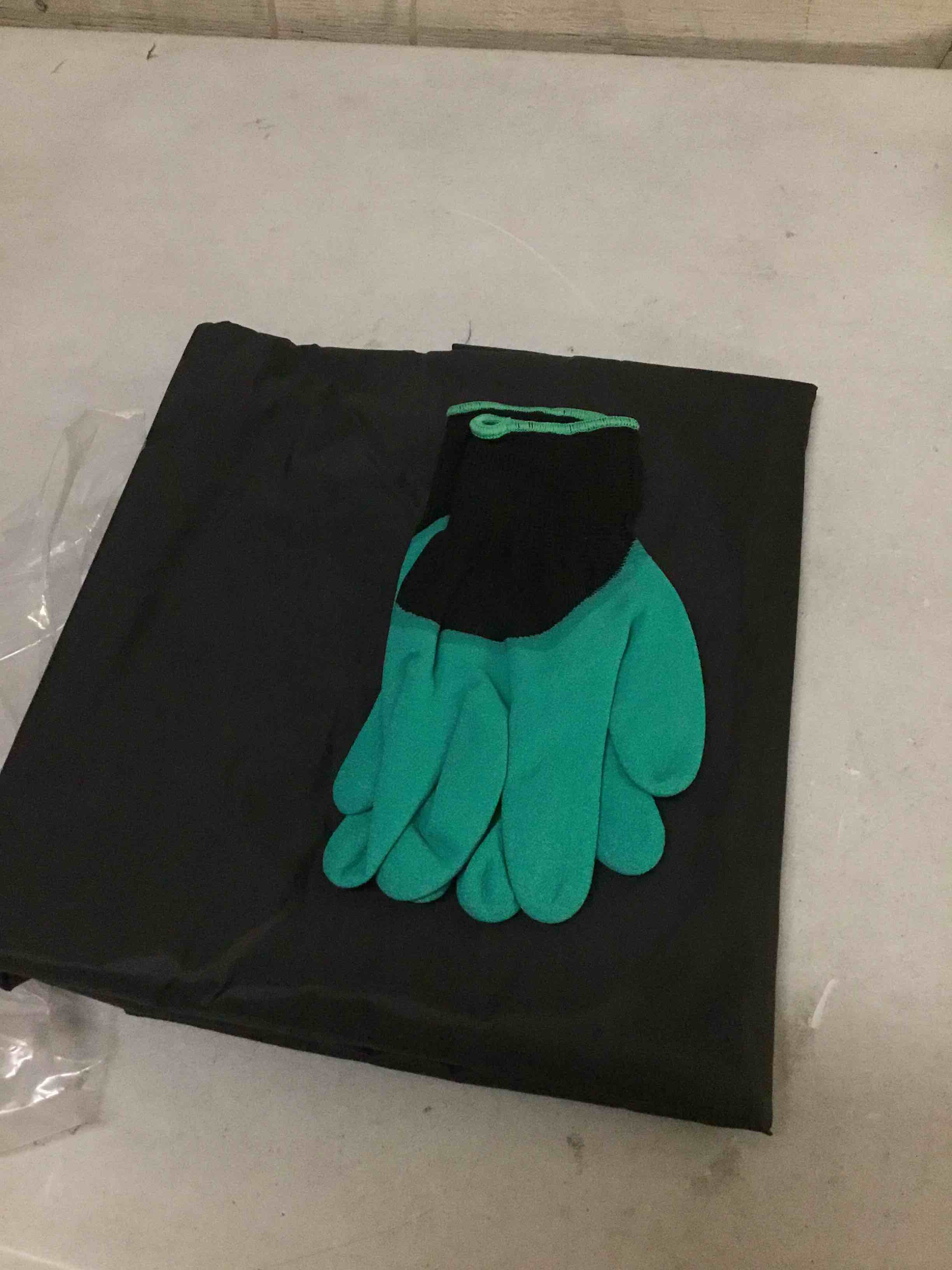 Condition photo showing New/Like New for snow blower cover with gloves
