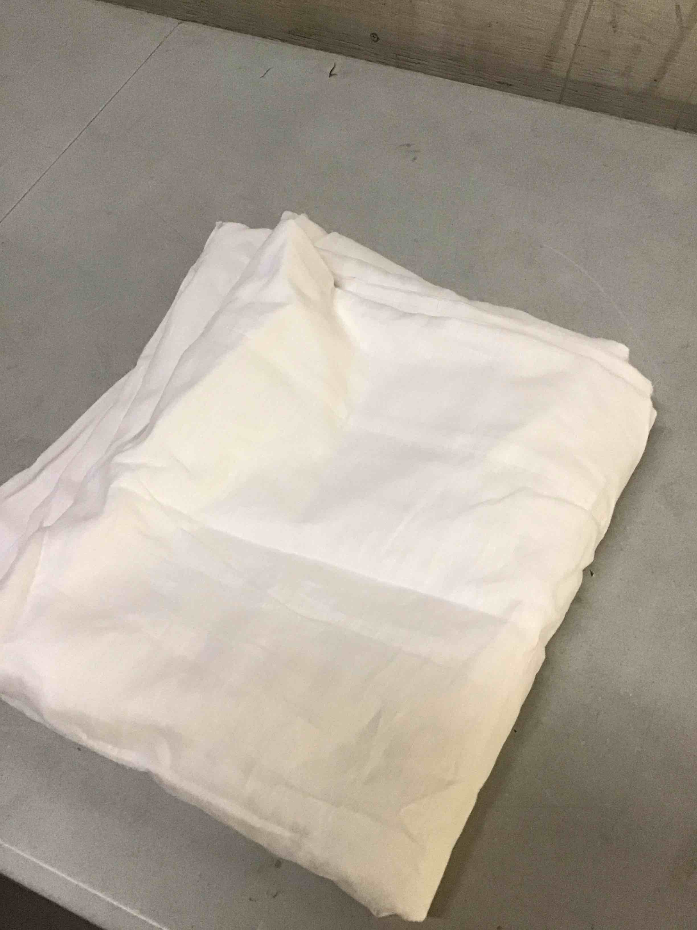 Condition photo showing Good Condition for quince european linen curtain size 48 x 108 inches white ( one panel only )
