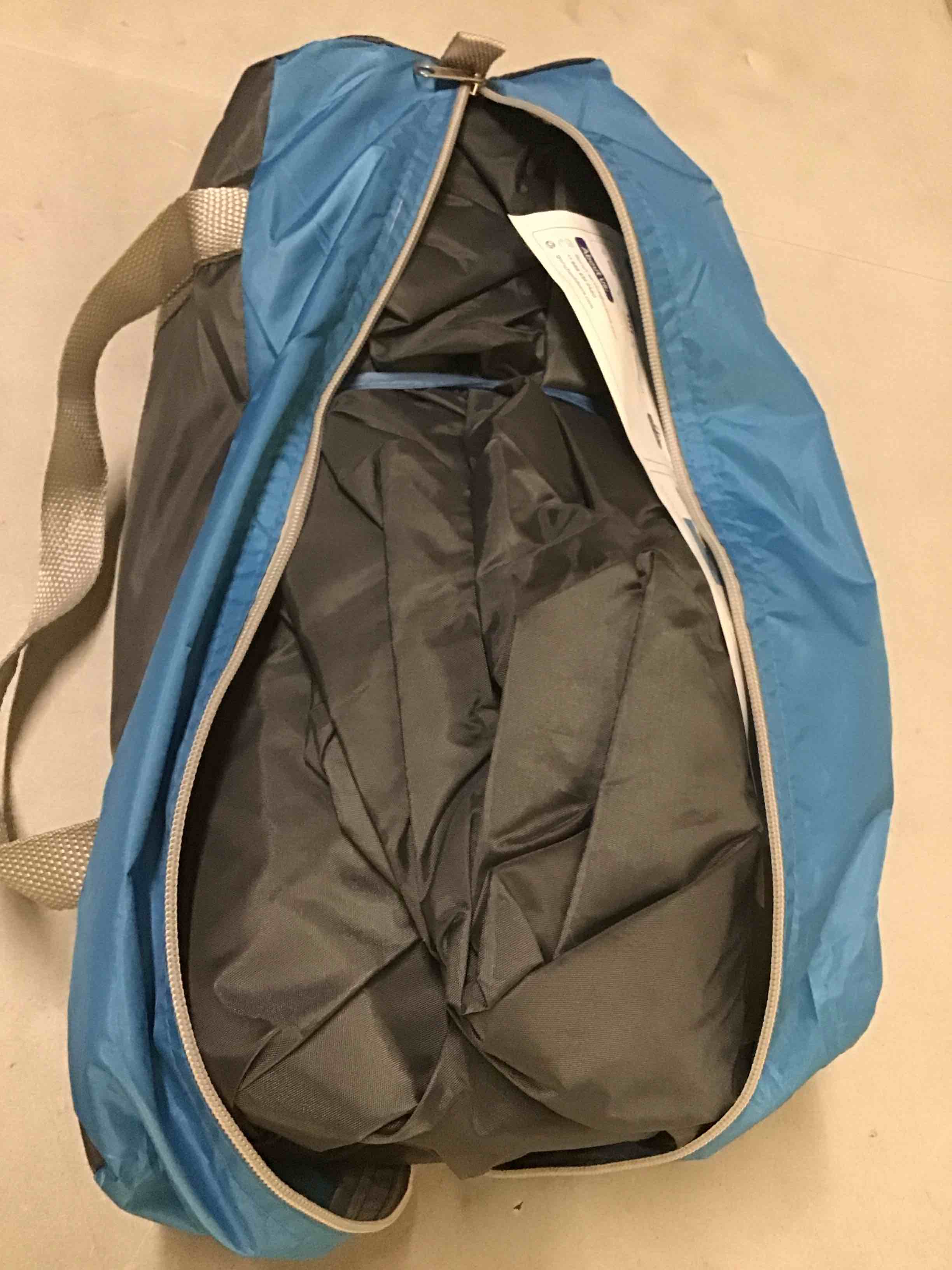 Condition photo showing Good Condition for gorich beach tent sun shelter with upf 50? uv protection, lightweight & easy setup beach shade canopy, portable beach shade tent beach cabana